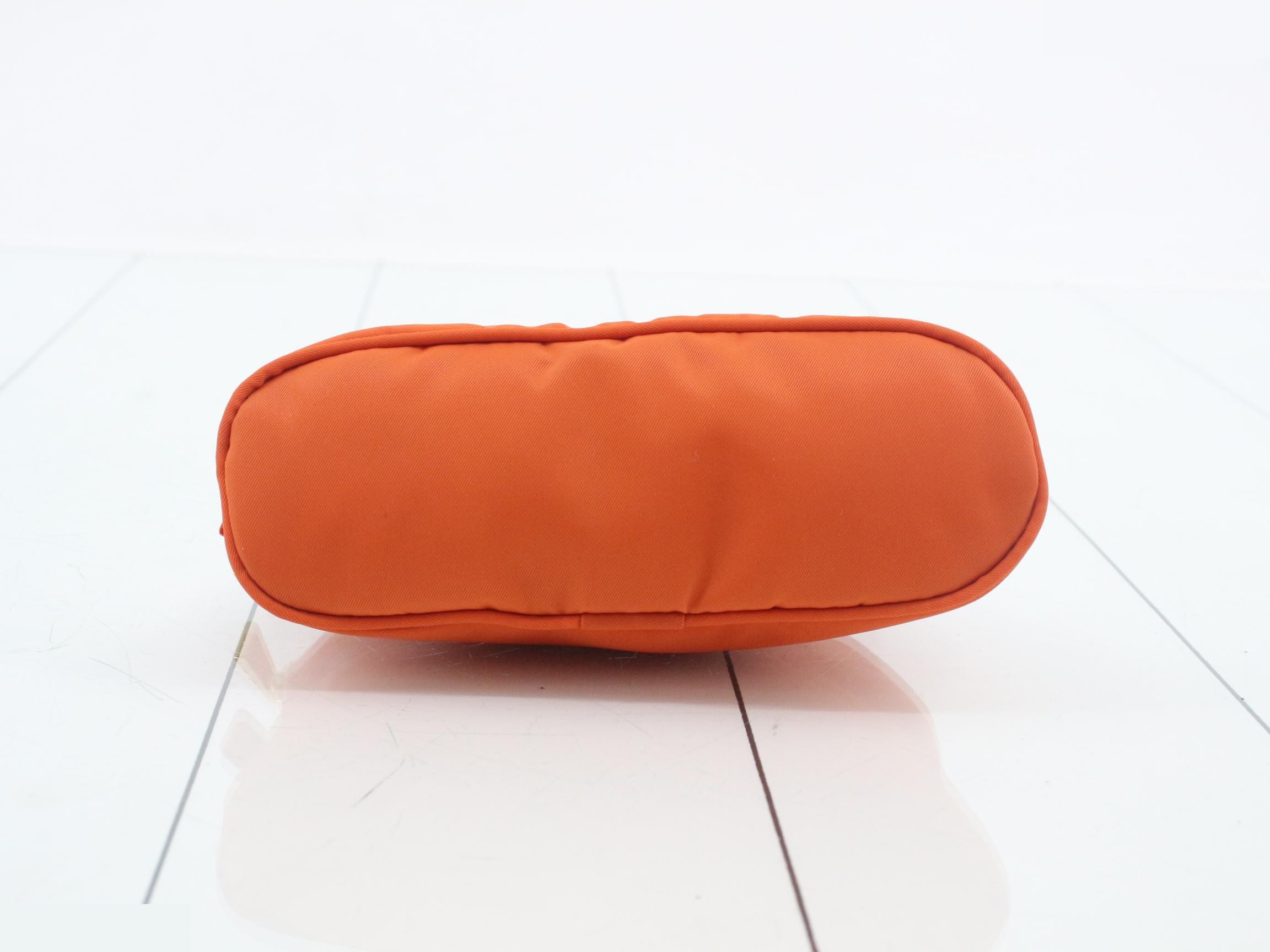 pouch, circle logo, orange — view 3