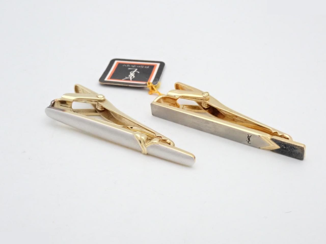 unused tie clip set of 4, with box. — view 3