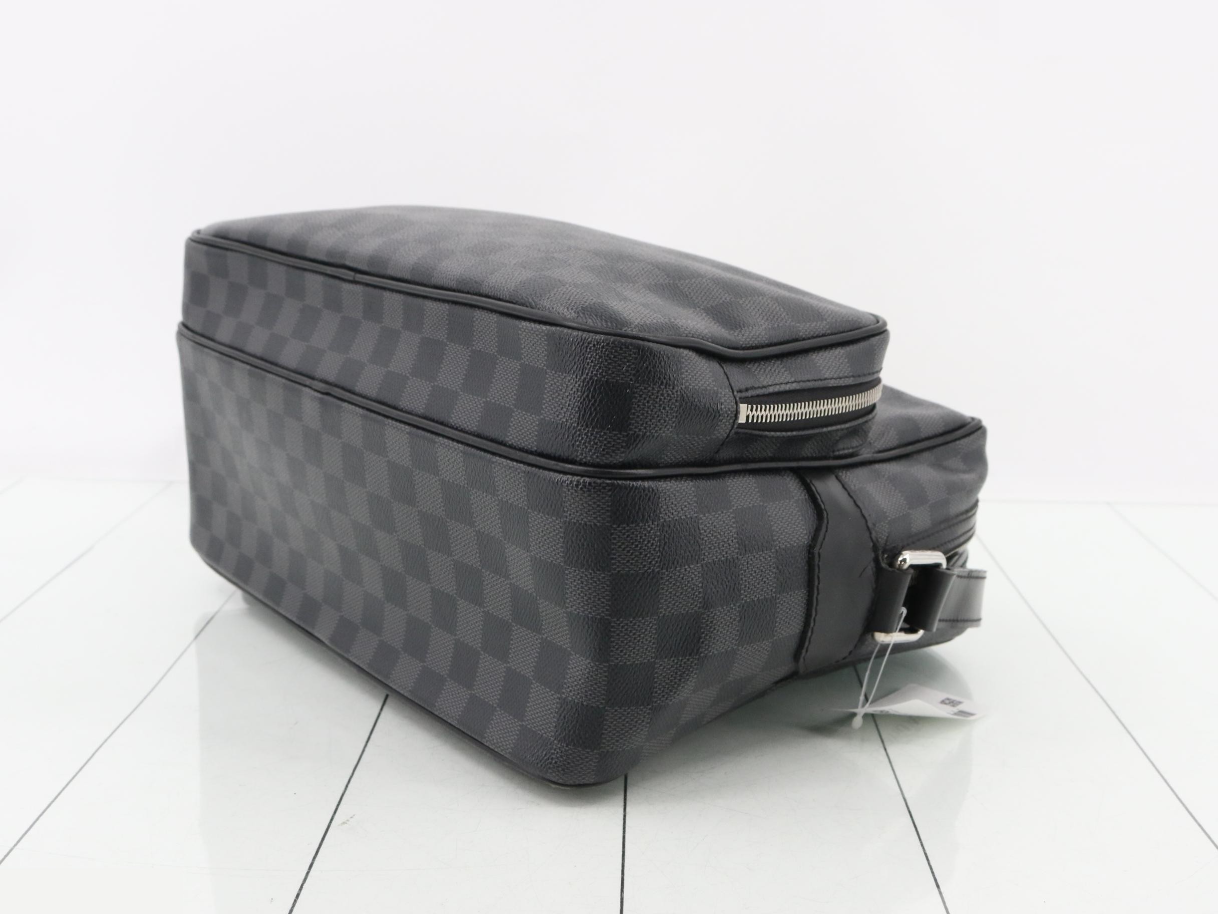Io Damier Graphite Shoulder Bag — view 6