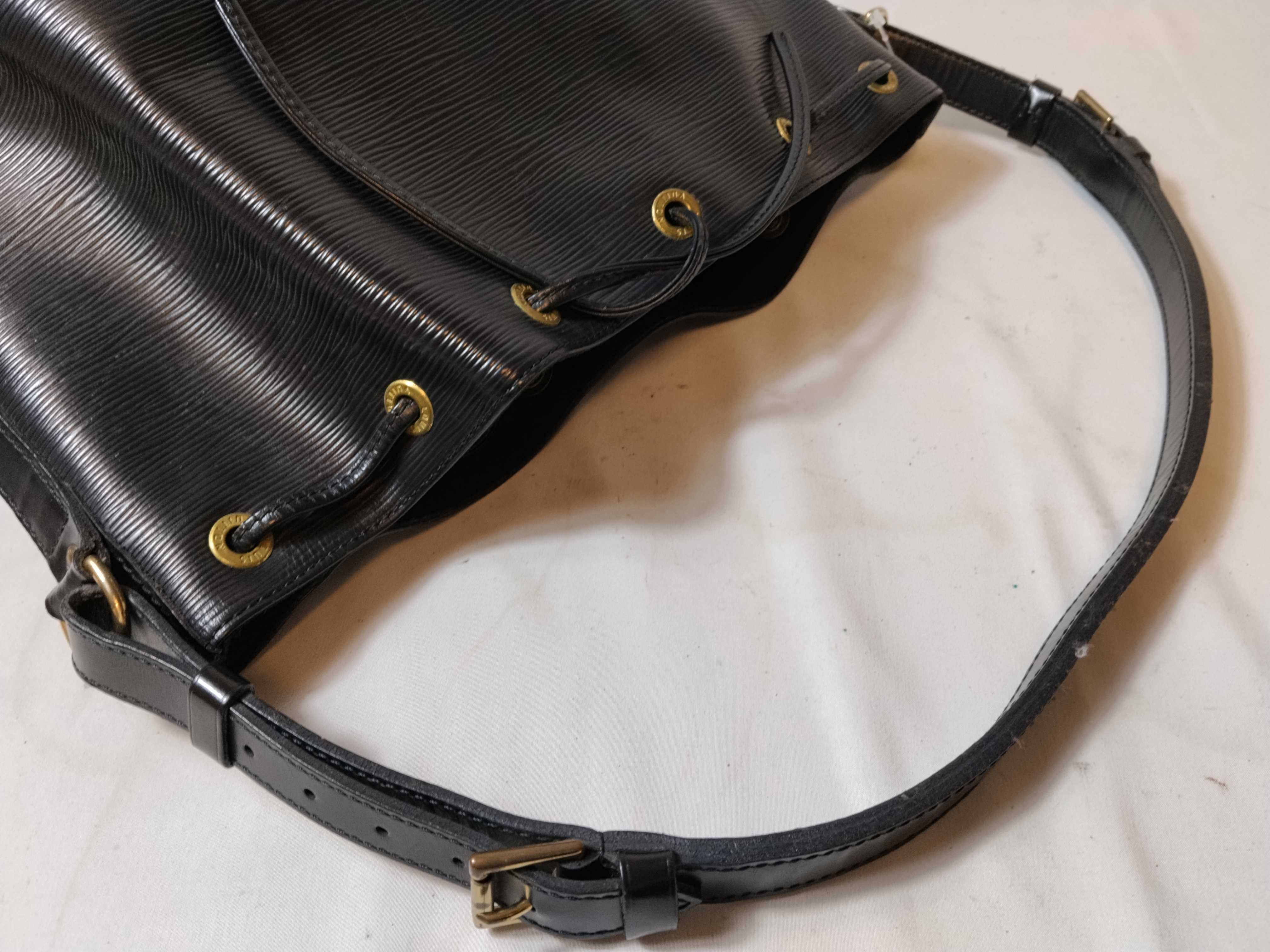 Epi Noe Shoulder Bag — view 3