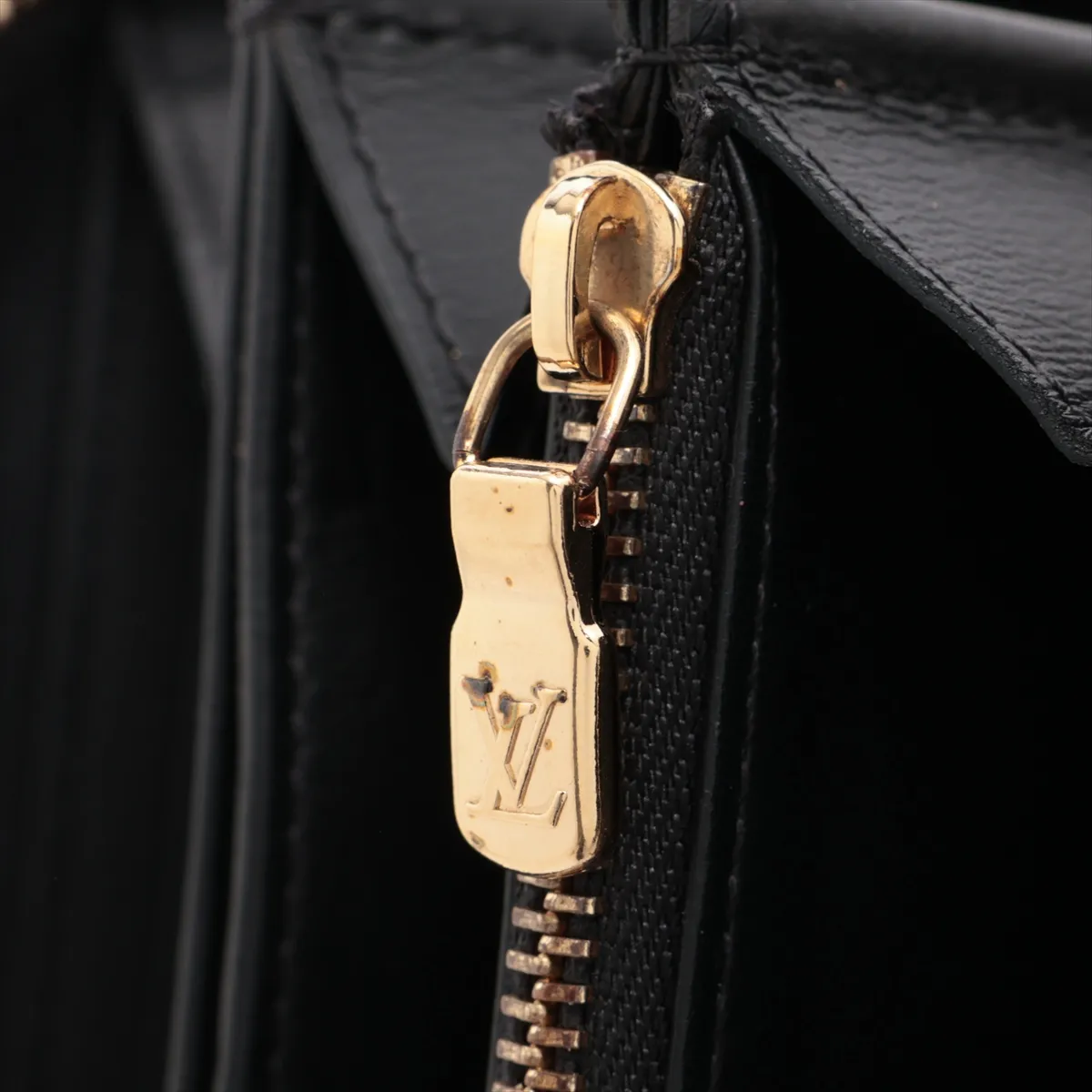 Monogram Embossed Zippy Wallet M81510, Serial Number Unknown, Noir (Black), Round Zip Wallet — view 12