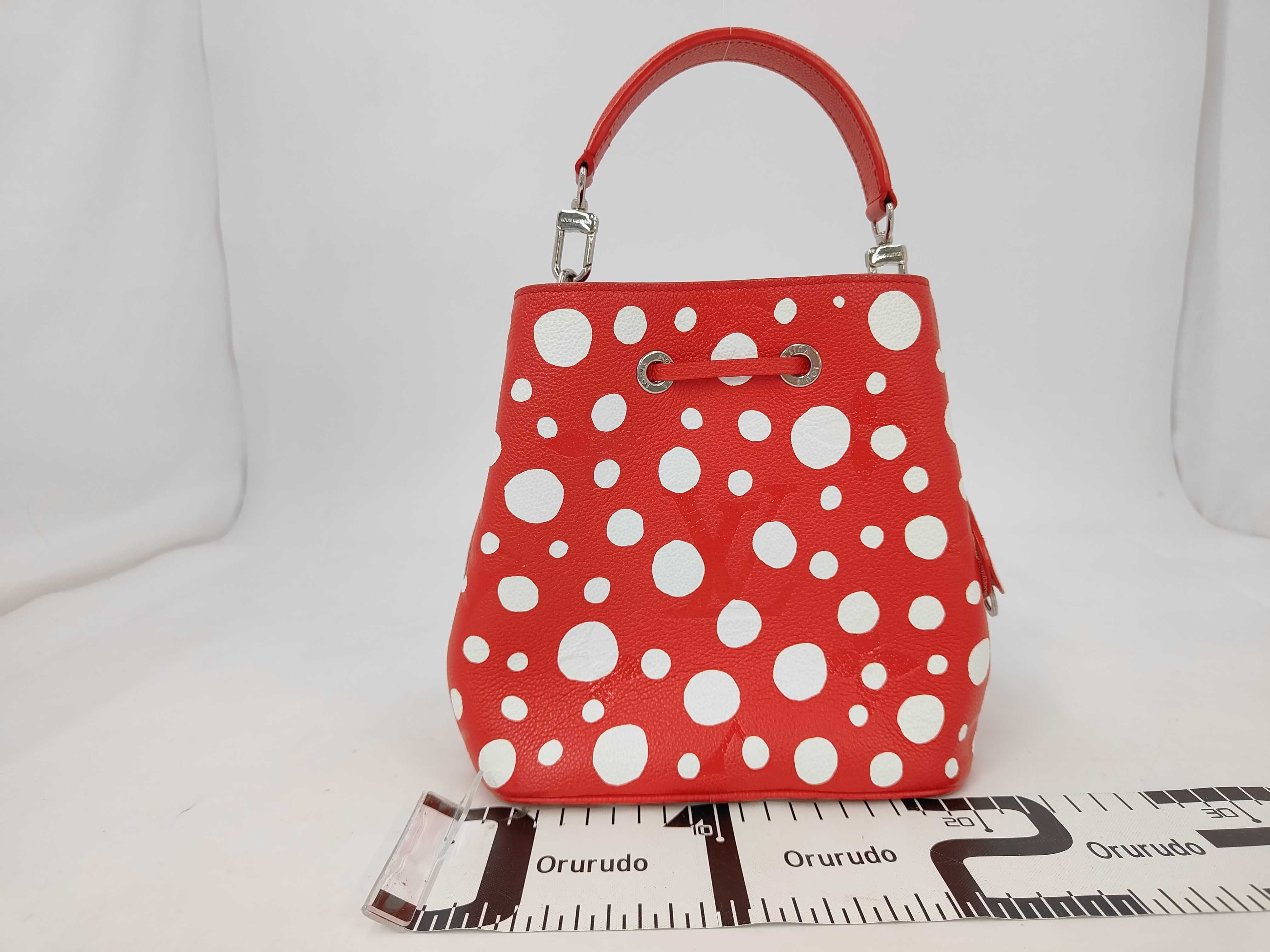 LVxYK Neo Noe BB Yayoi Kusama Handbag — view 2