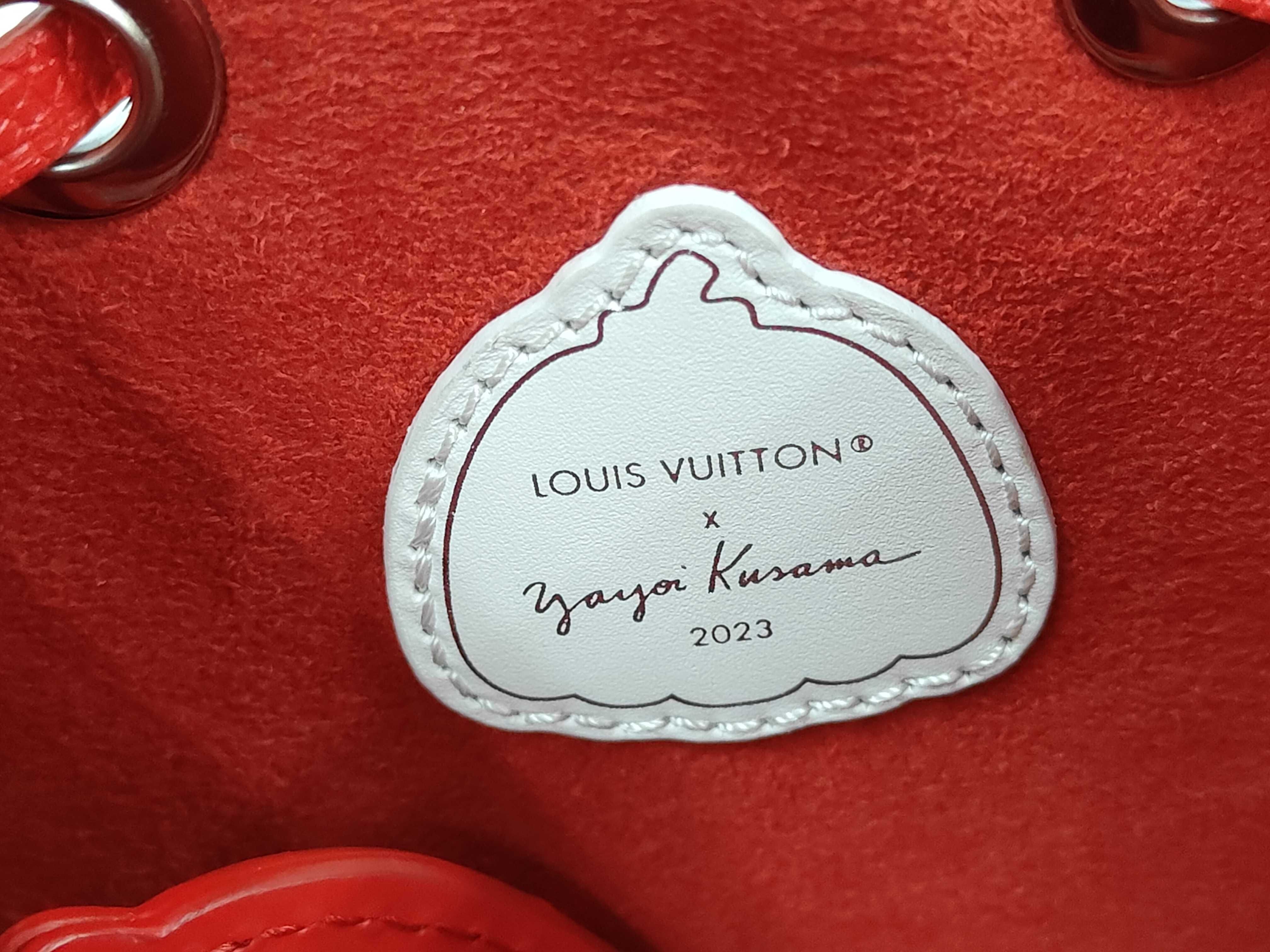 LVxYK Neo Noe BB Yayoi Kusama Handbag — view 9