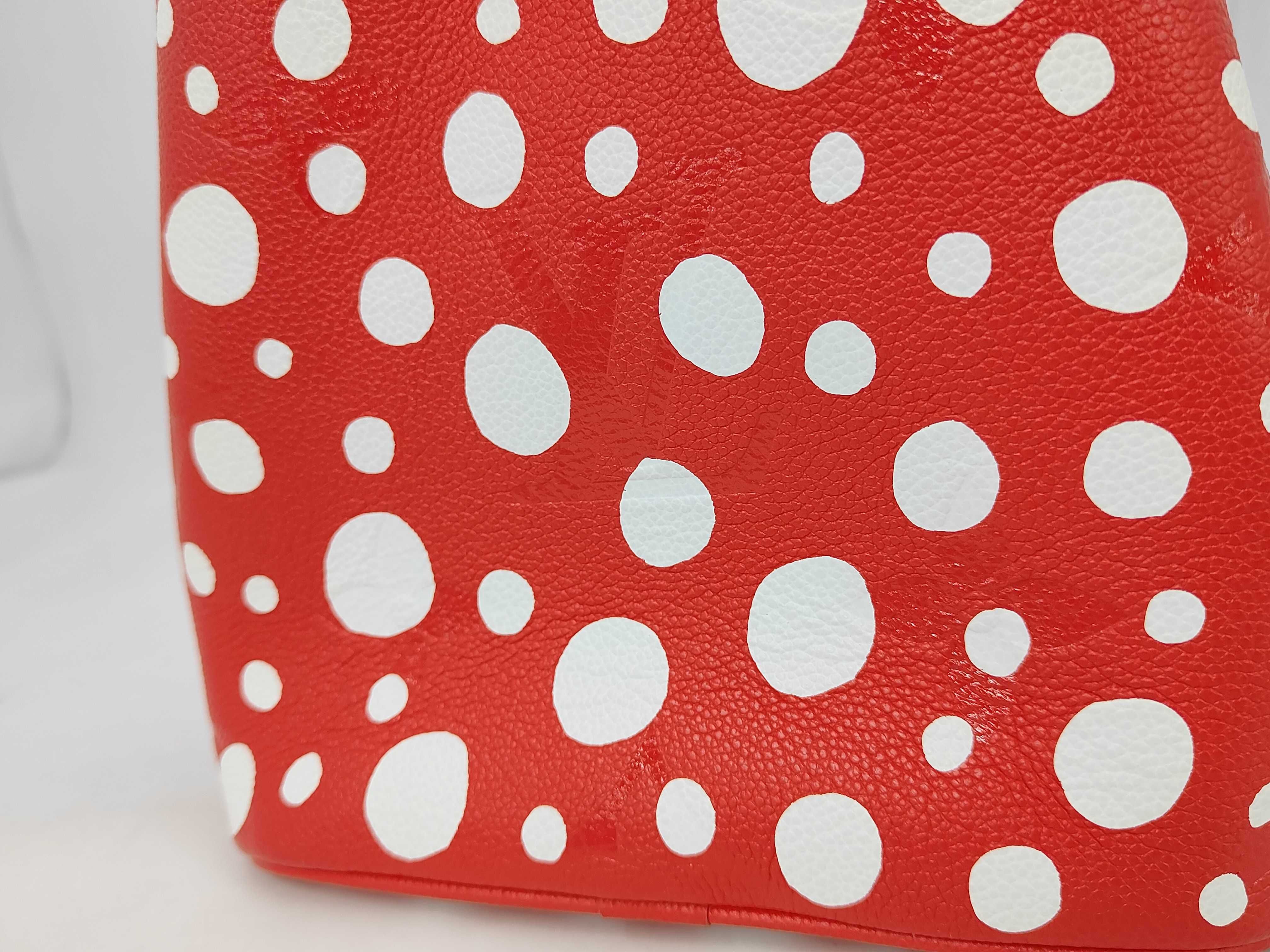 LVxYK Neo Noe BB Yayoi Kusama Handbag — view 10