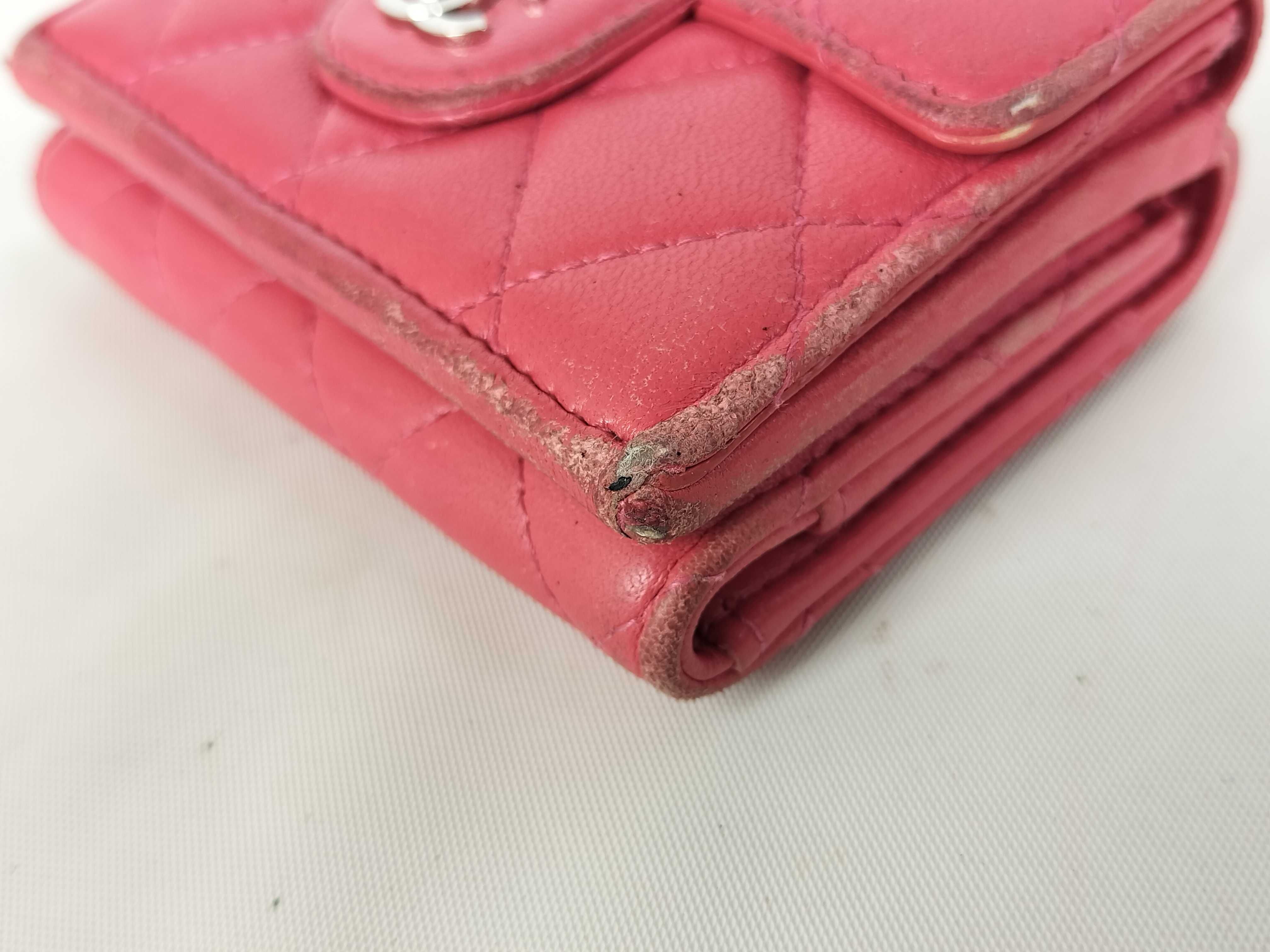 Matelassé Tri-fold Wallet — view 2