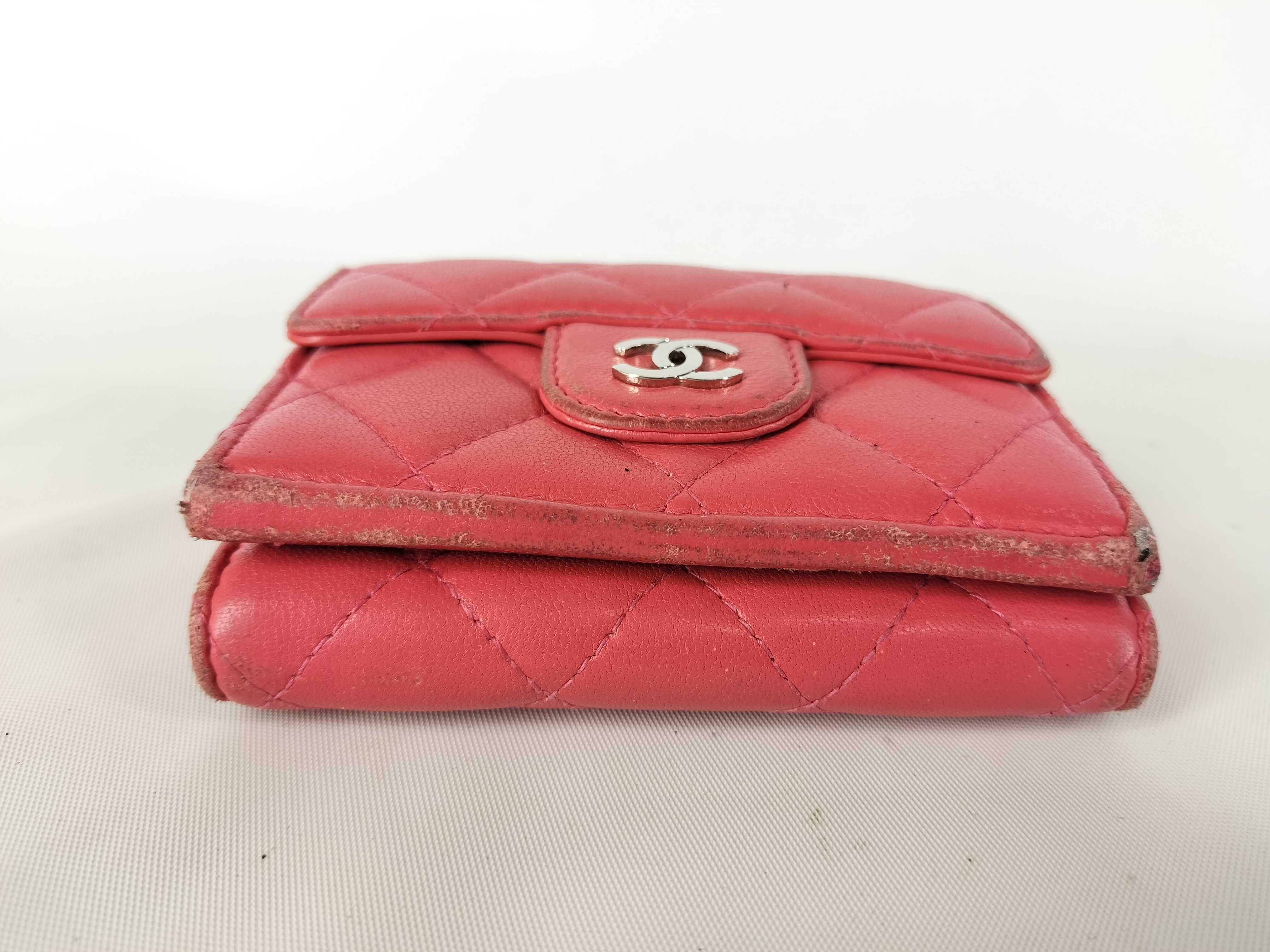 Matelassé Tri-fold Wallet — view 4