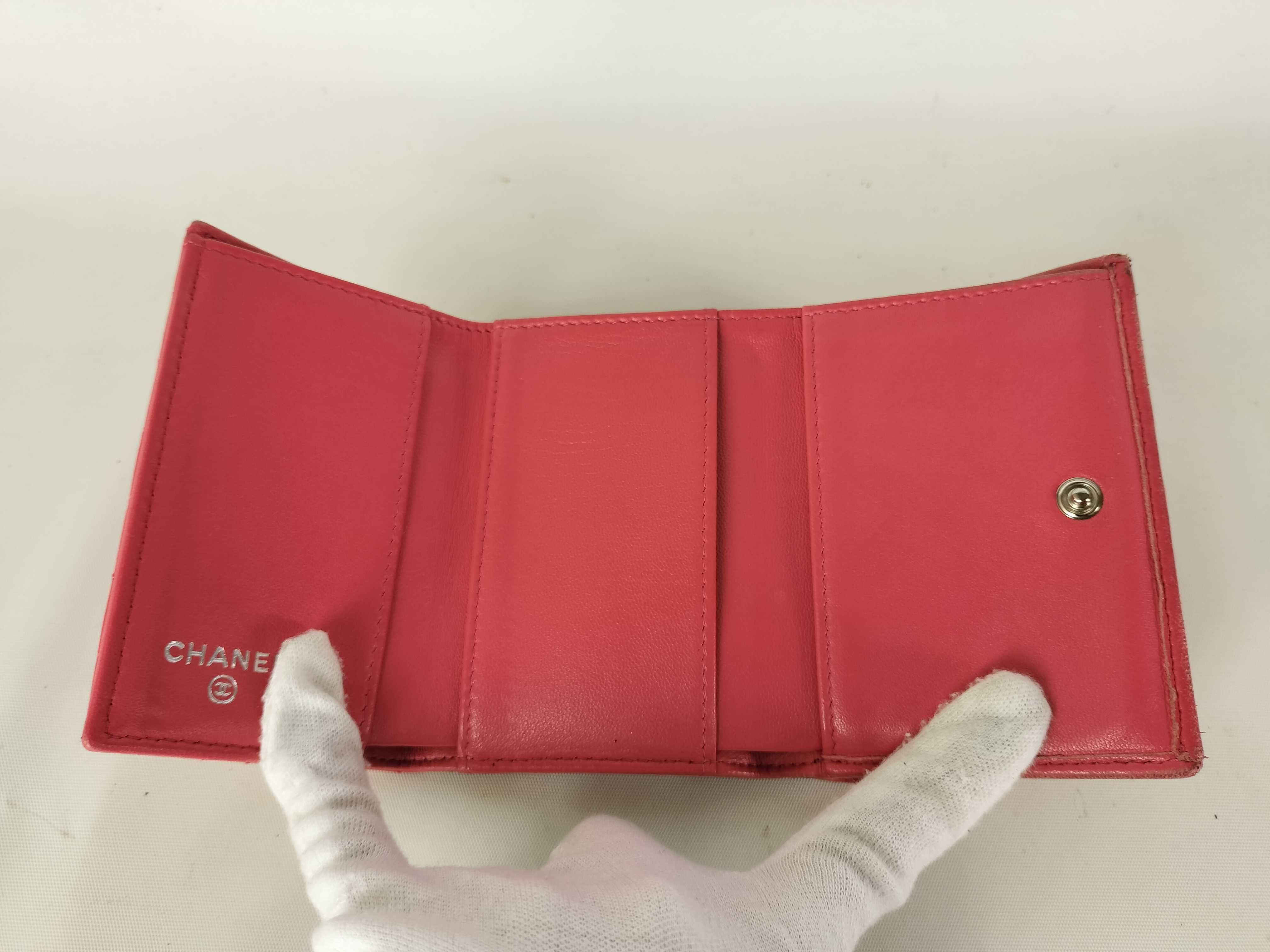 Matelassé Tri-fold Wallet — view 5