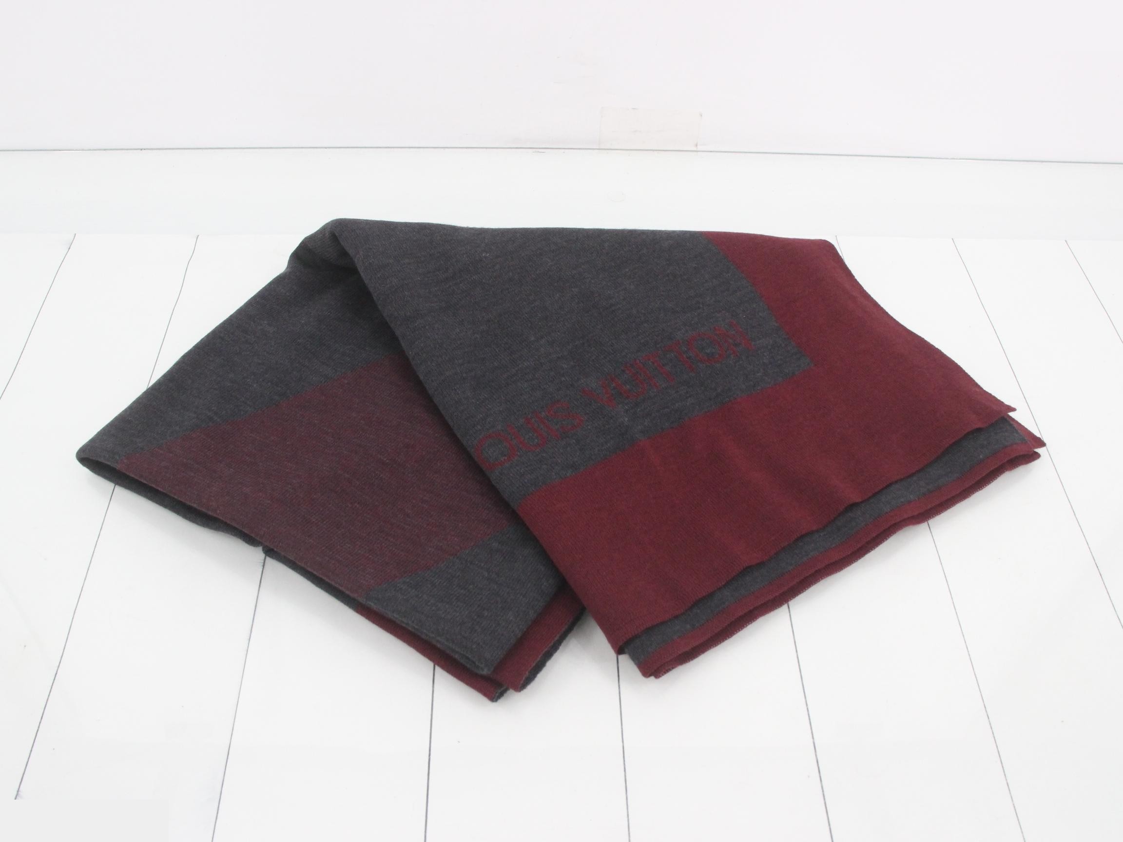 Large stole, with tags, wine red. — view 2