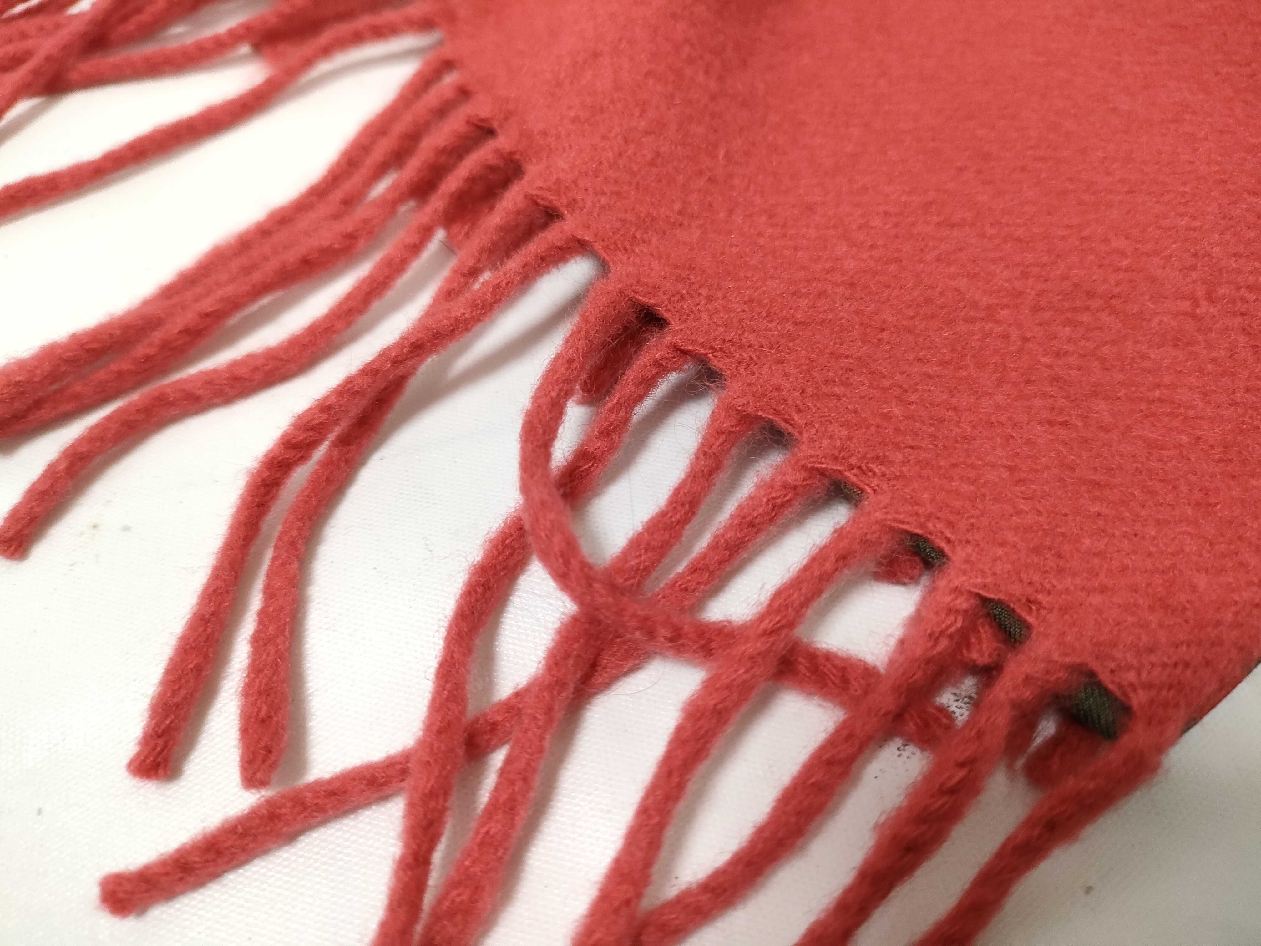 scarf and other accessories — view 6