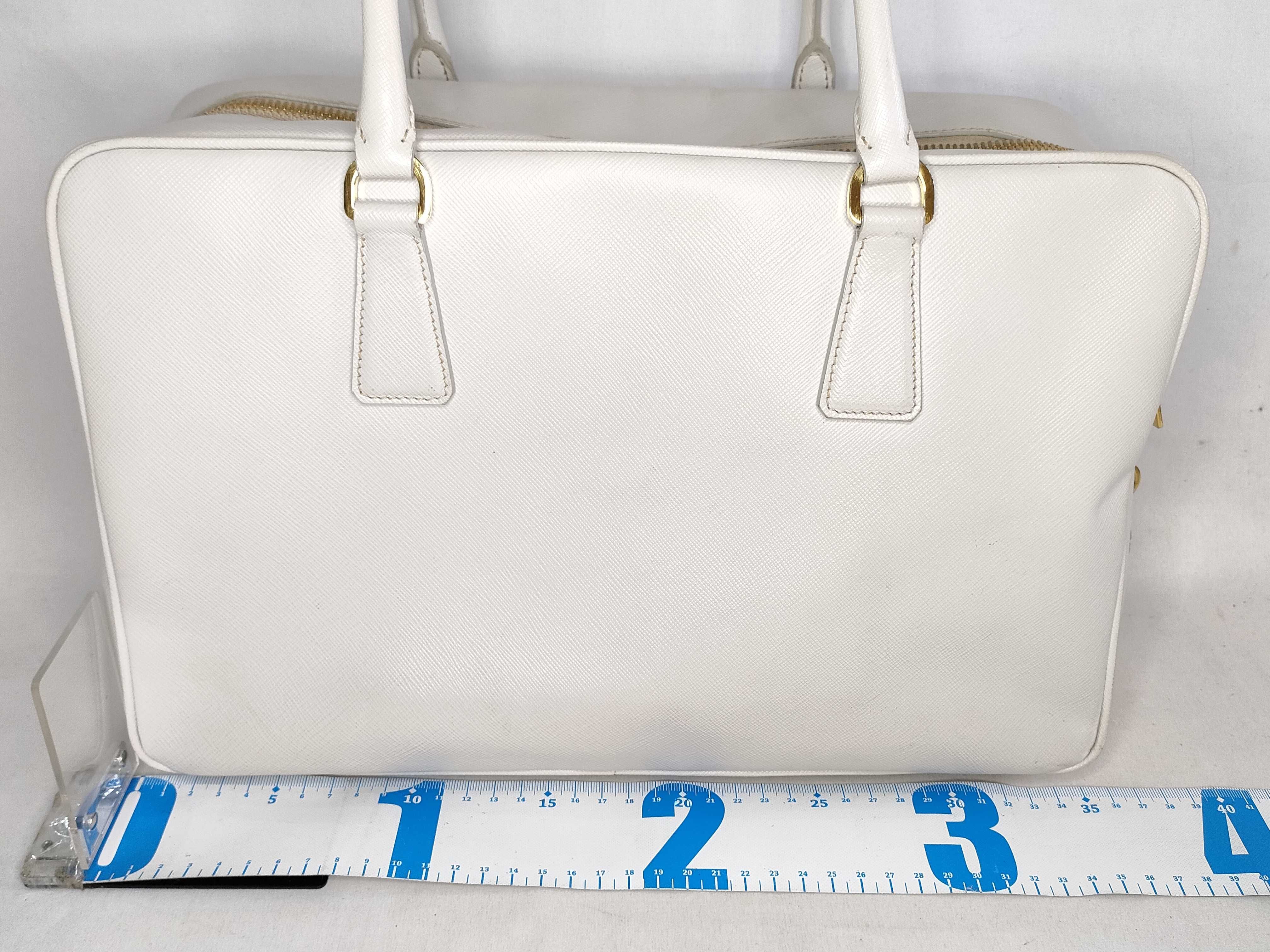 handbag — view 2