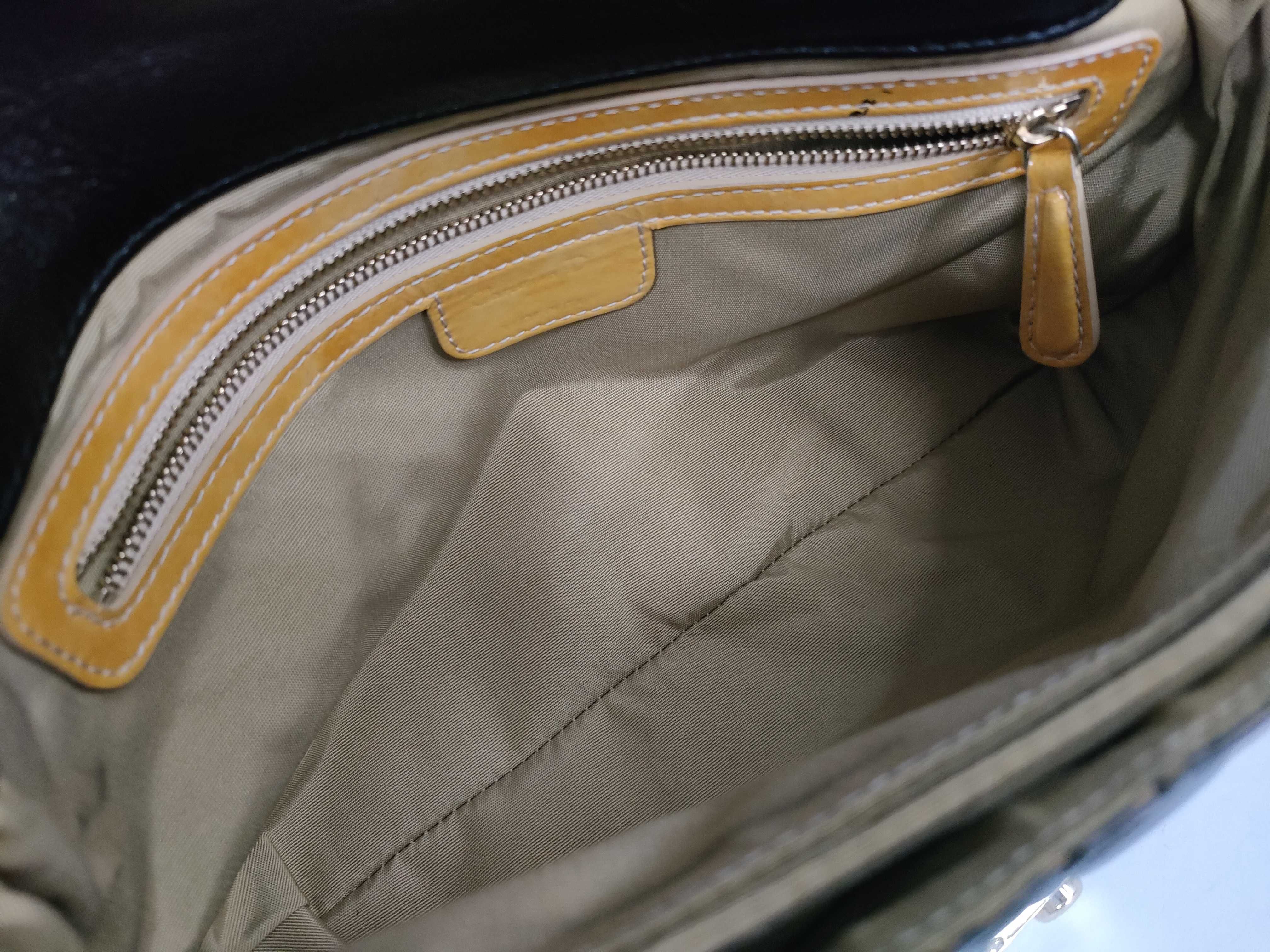 Cannage Chain Bag, Black Handbag — view 10