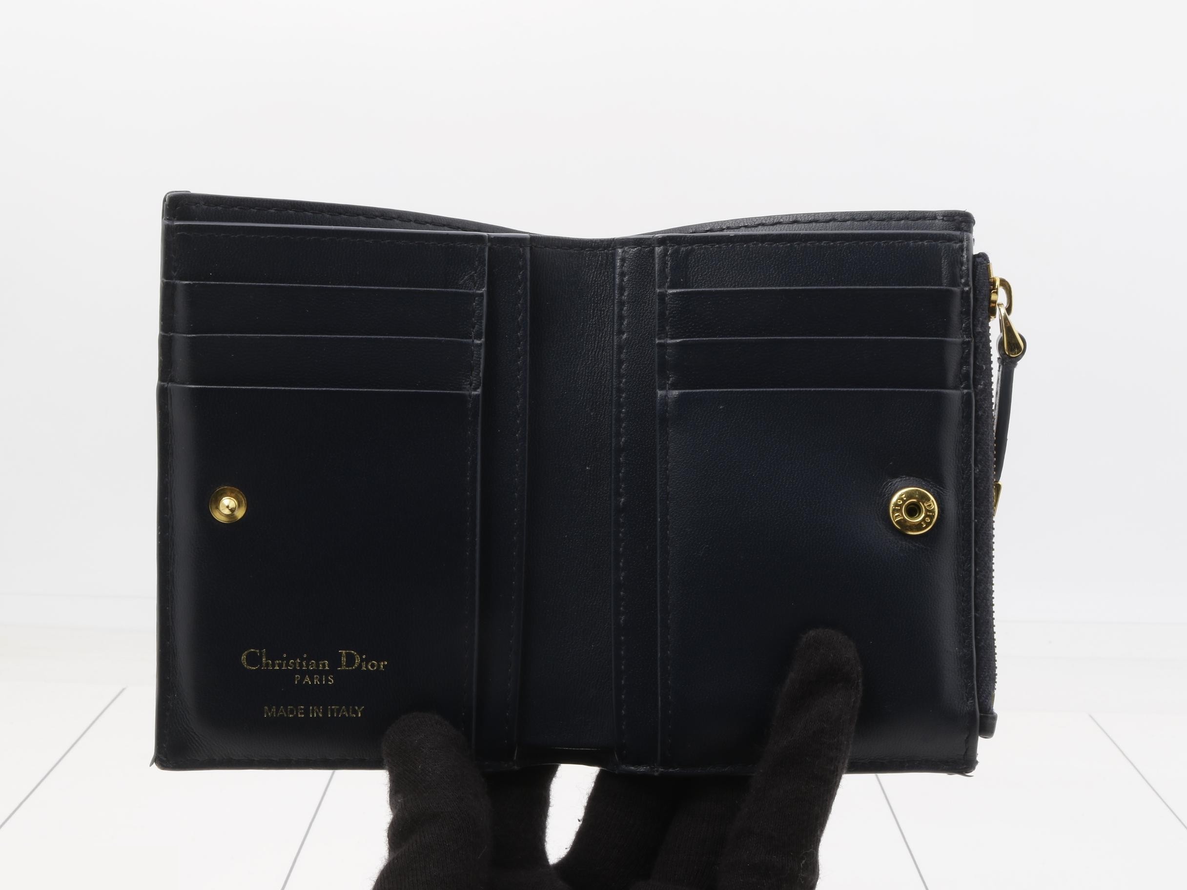30 Montaigne Dahlia Wallet — view 4