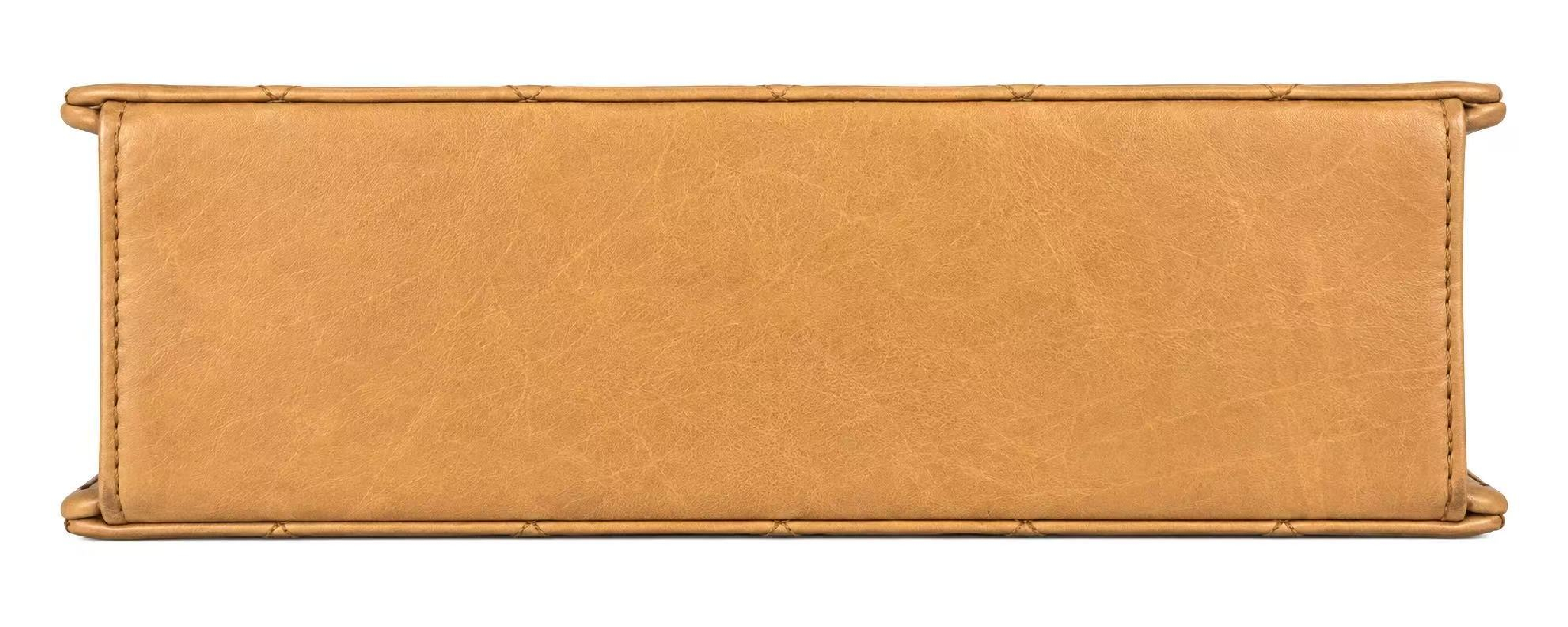 handbag — view 3