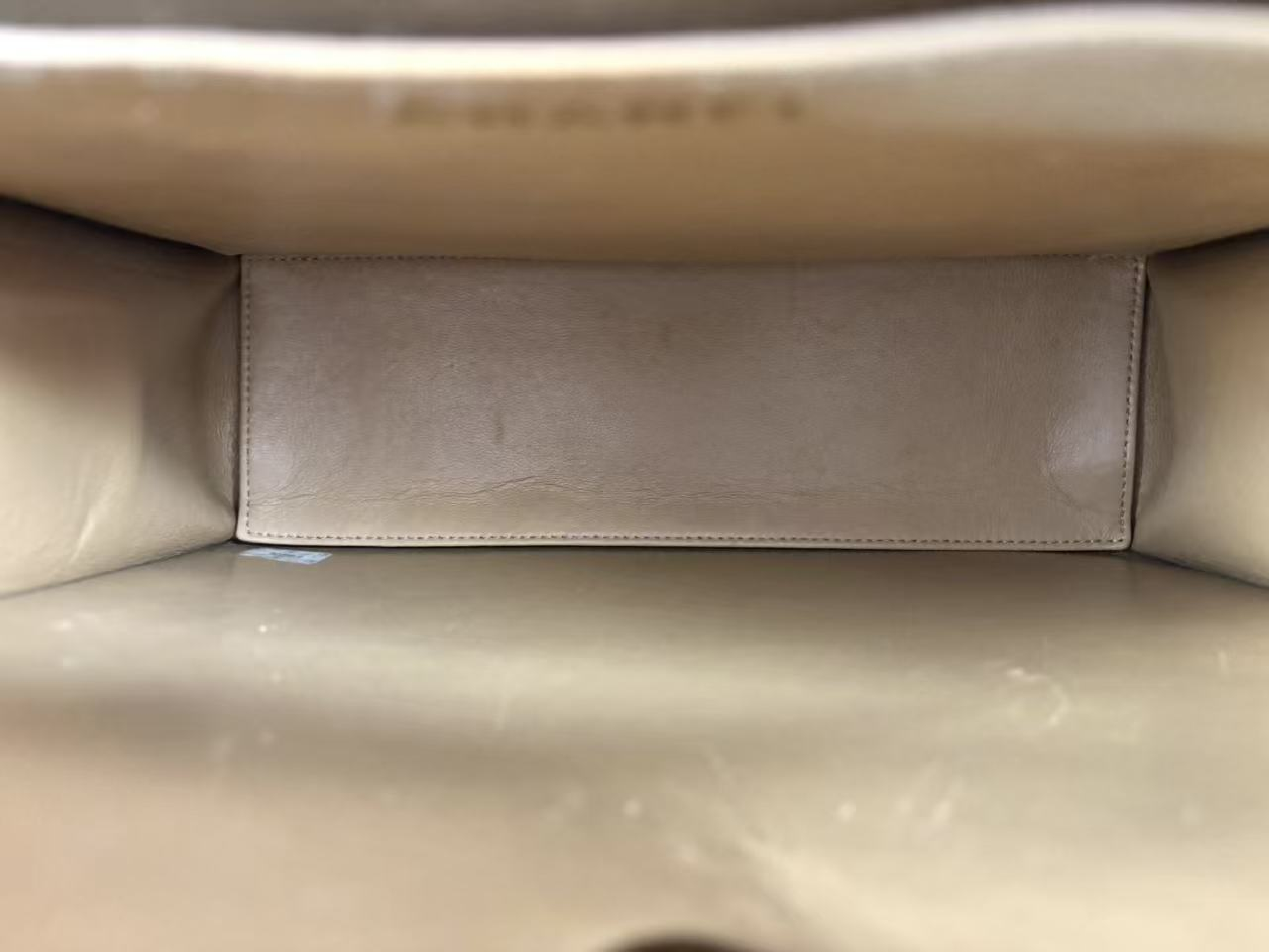 handbag — view 9
