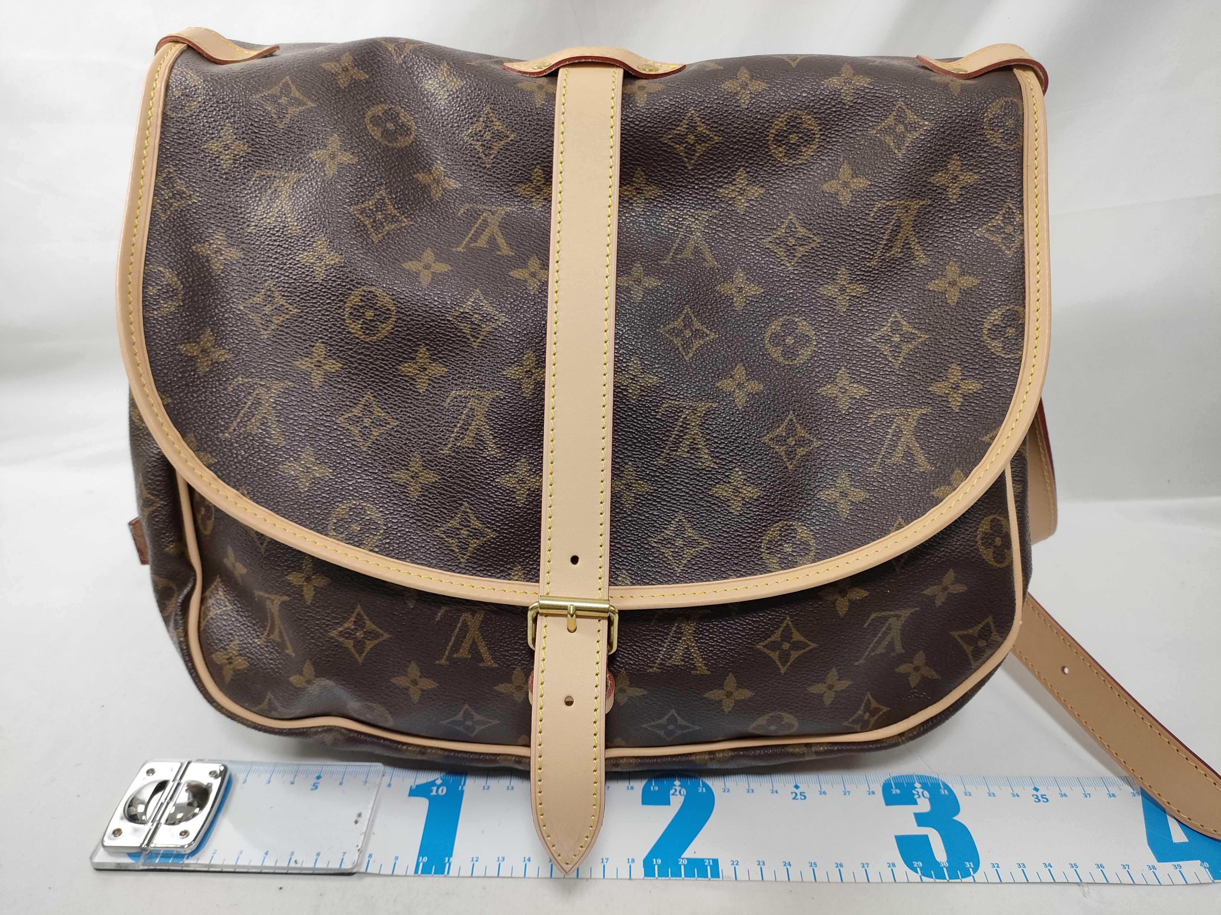 Monogram Saumur 30 AR0970 Shoulder Bag — view 2