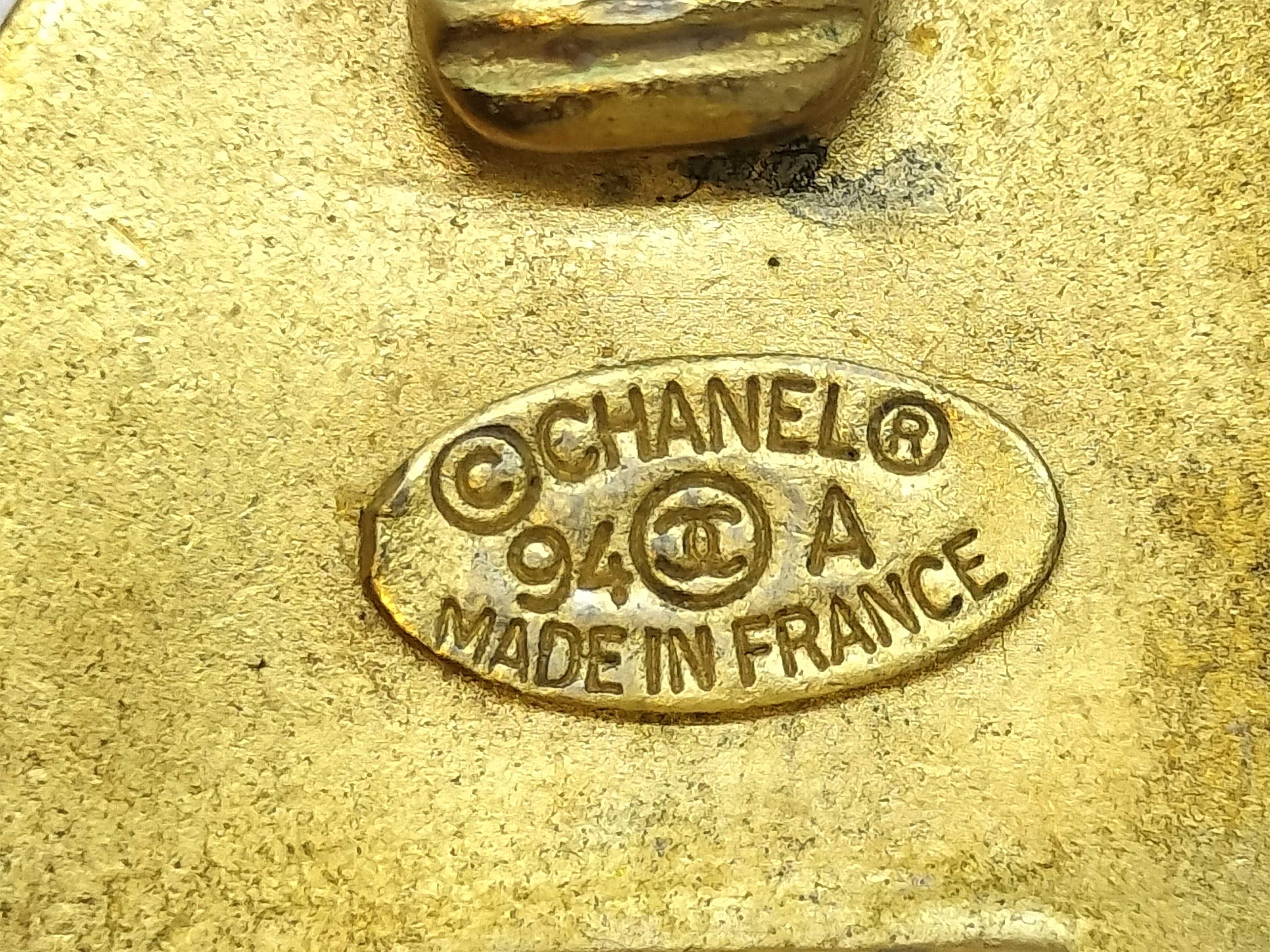 Coco Mark Gold Earrings 94*A Earrings — view 6