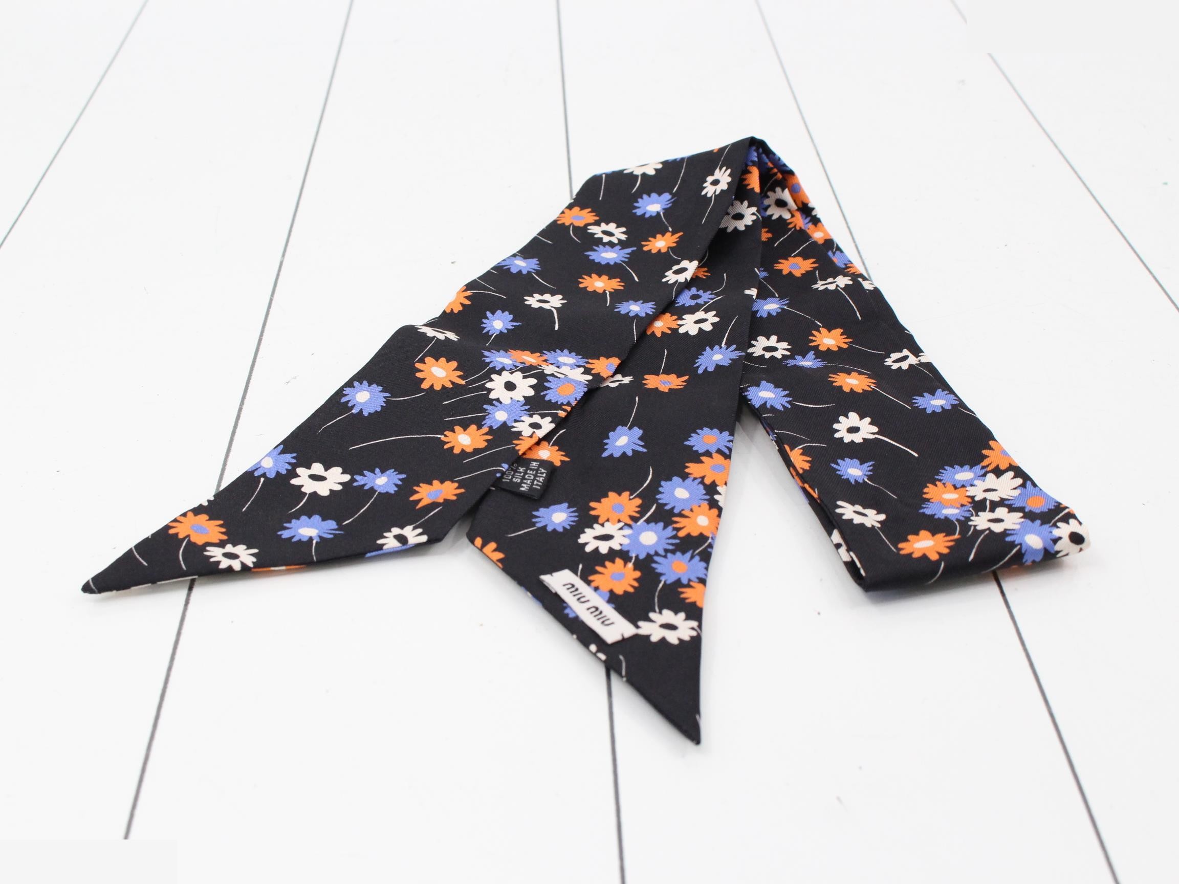 Other lines: Handle scarf — view 2