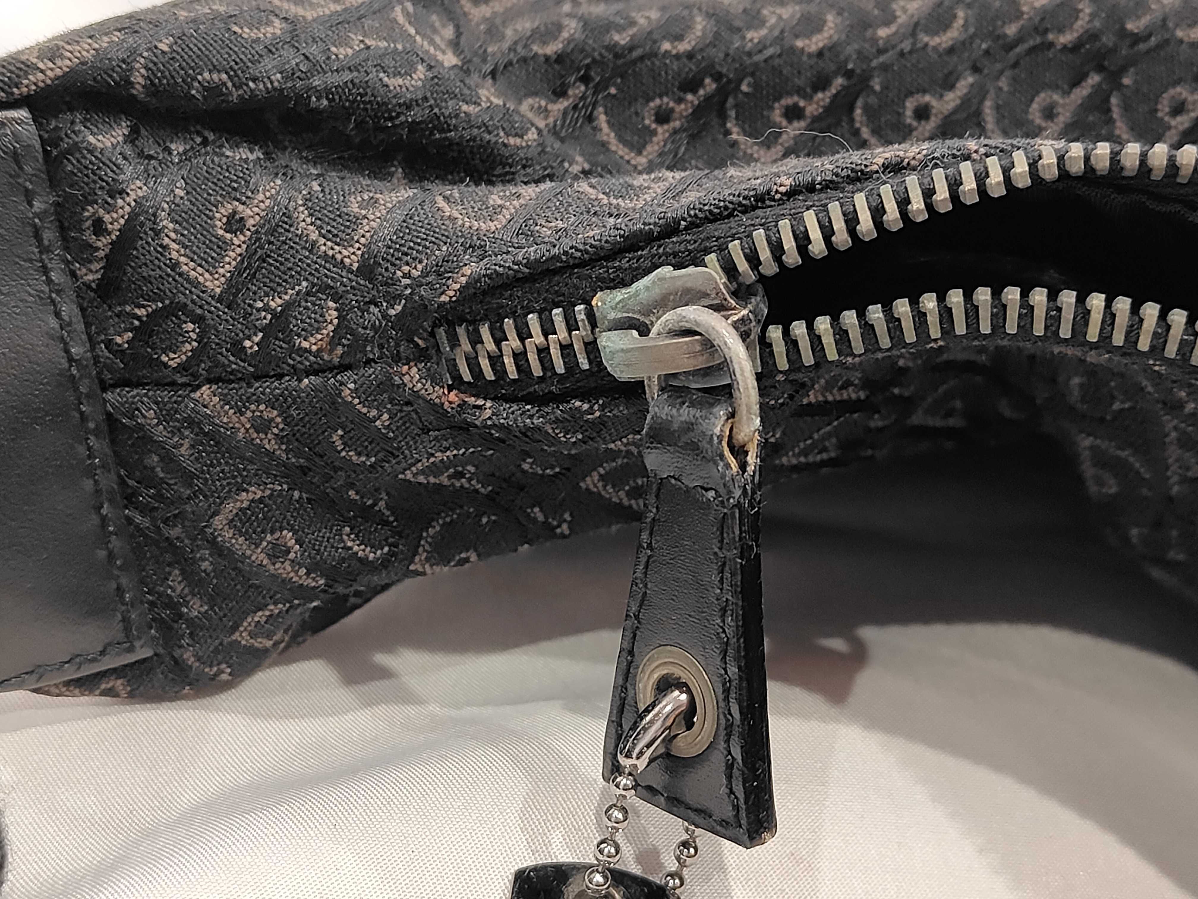 Canvas Leather Shoulder Bag — view 9