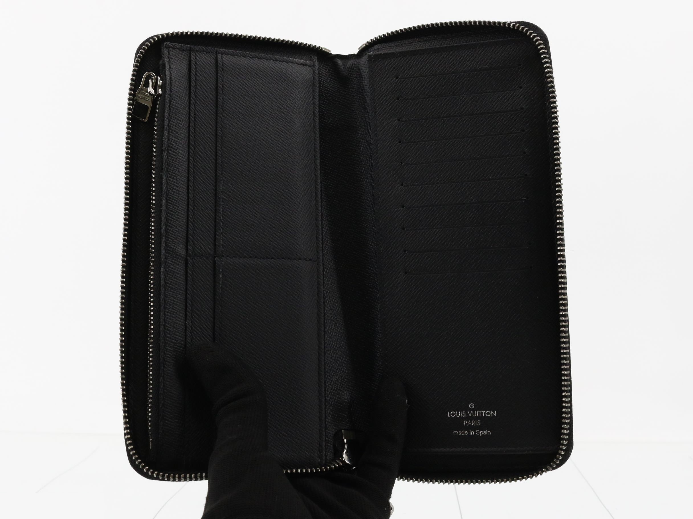Zippy Wallet Vertical M62295 — view 4