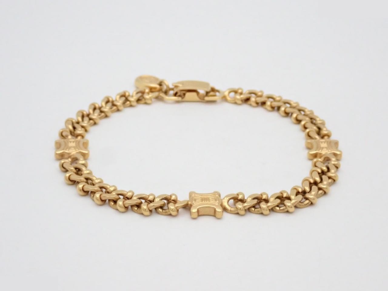 Bracelet, wrist circumference approximately 20.5 cm