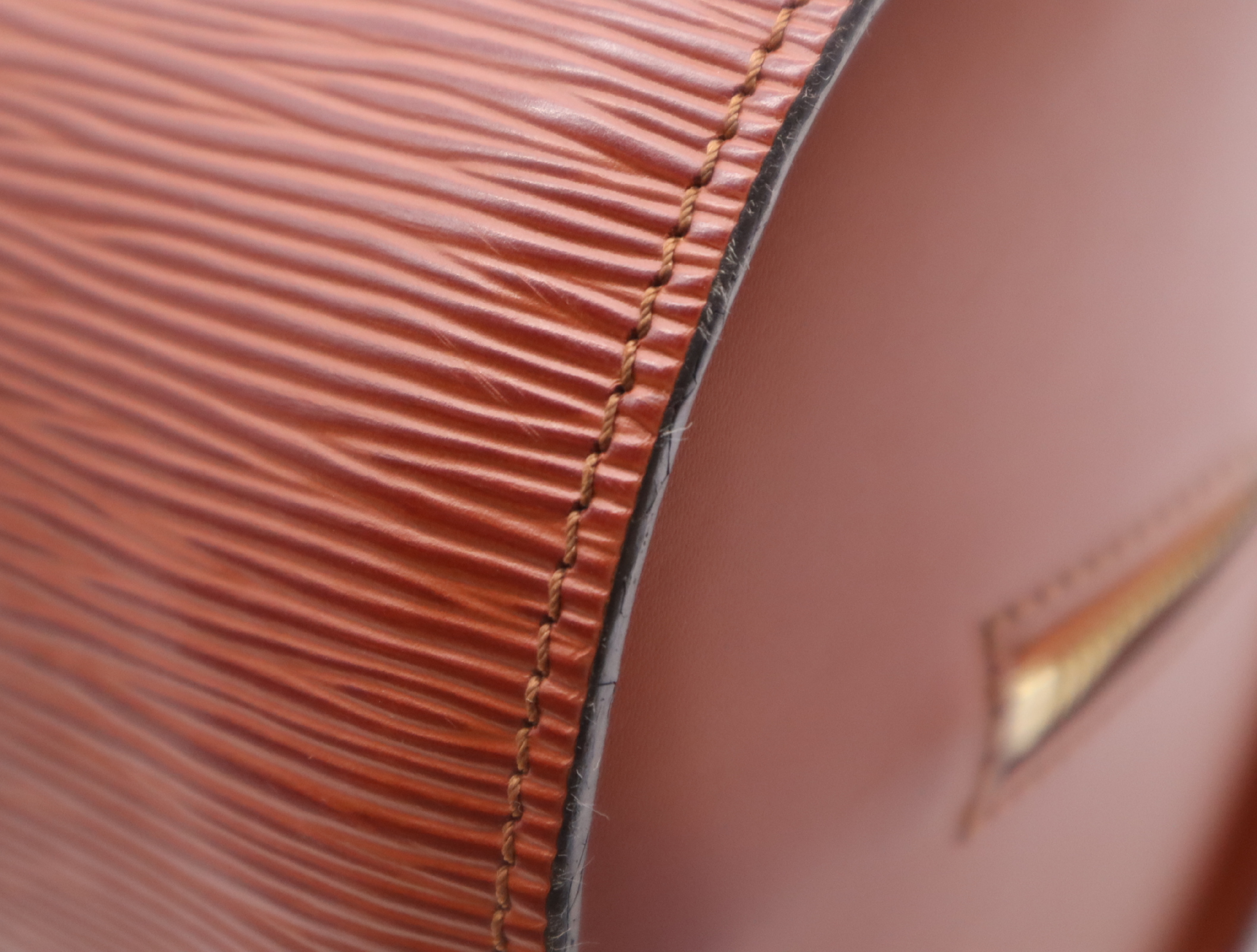 M52223 Epices Floss Kenyan Brown Handbag with Pouch — view 7