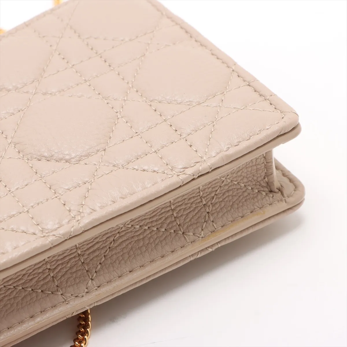 Cannage Caro Leather Chain Wallet Beige — view 14