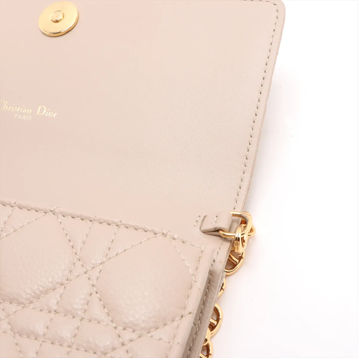 Cannage Caro Leather Chain Wallet Beige — view 15