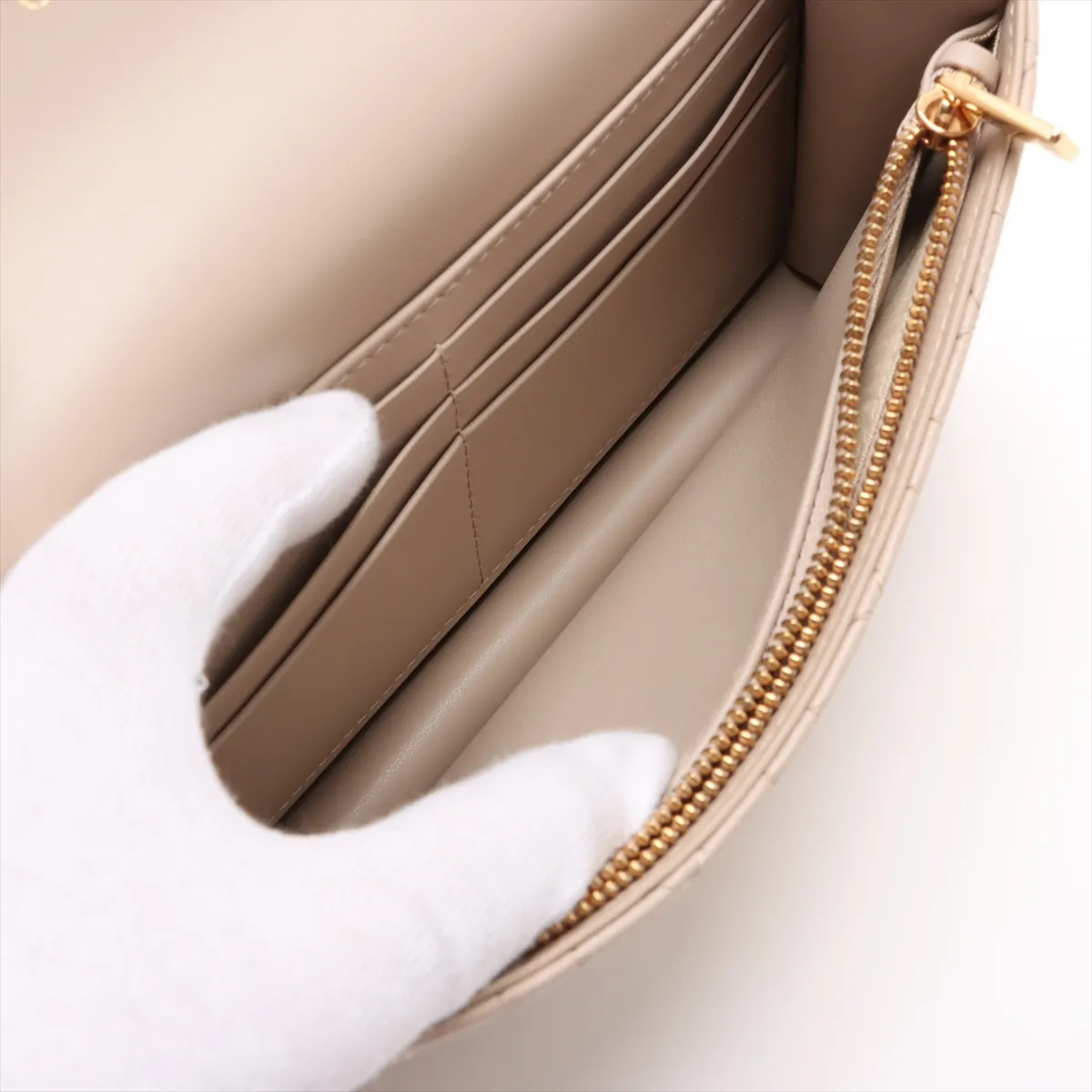Cannage Caro Leather Chain Wallet Beige — view 7