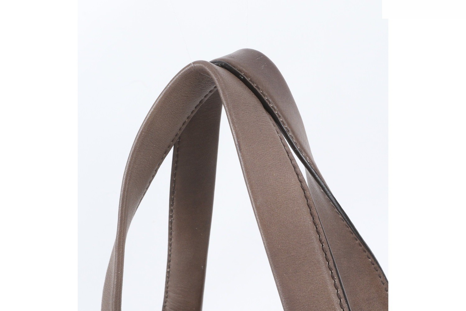 Leather Big Tote Boston Bag - Perfect for Business Trips, Travel, and More — view 2