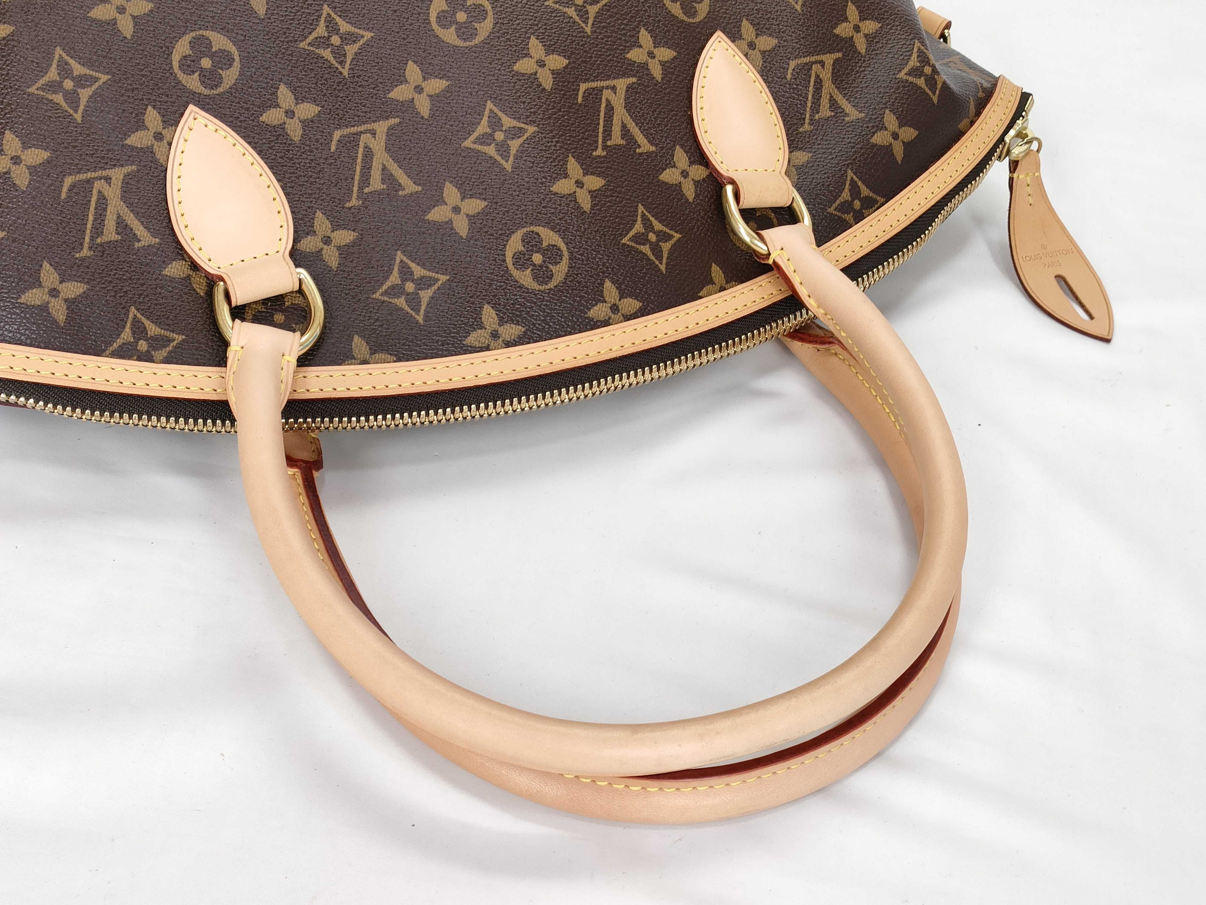Monogram Louis Vuitton Brown Monogram M40104 Alockit Horizontal Handbag — view 3