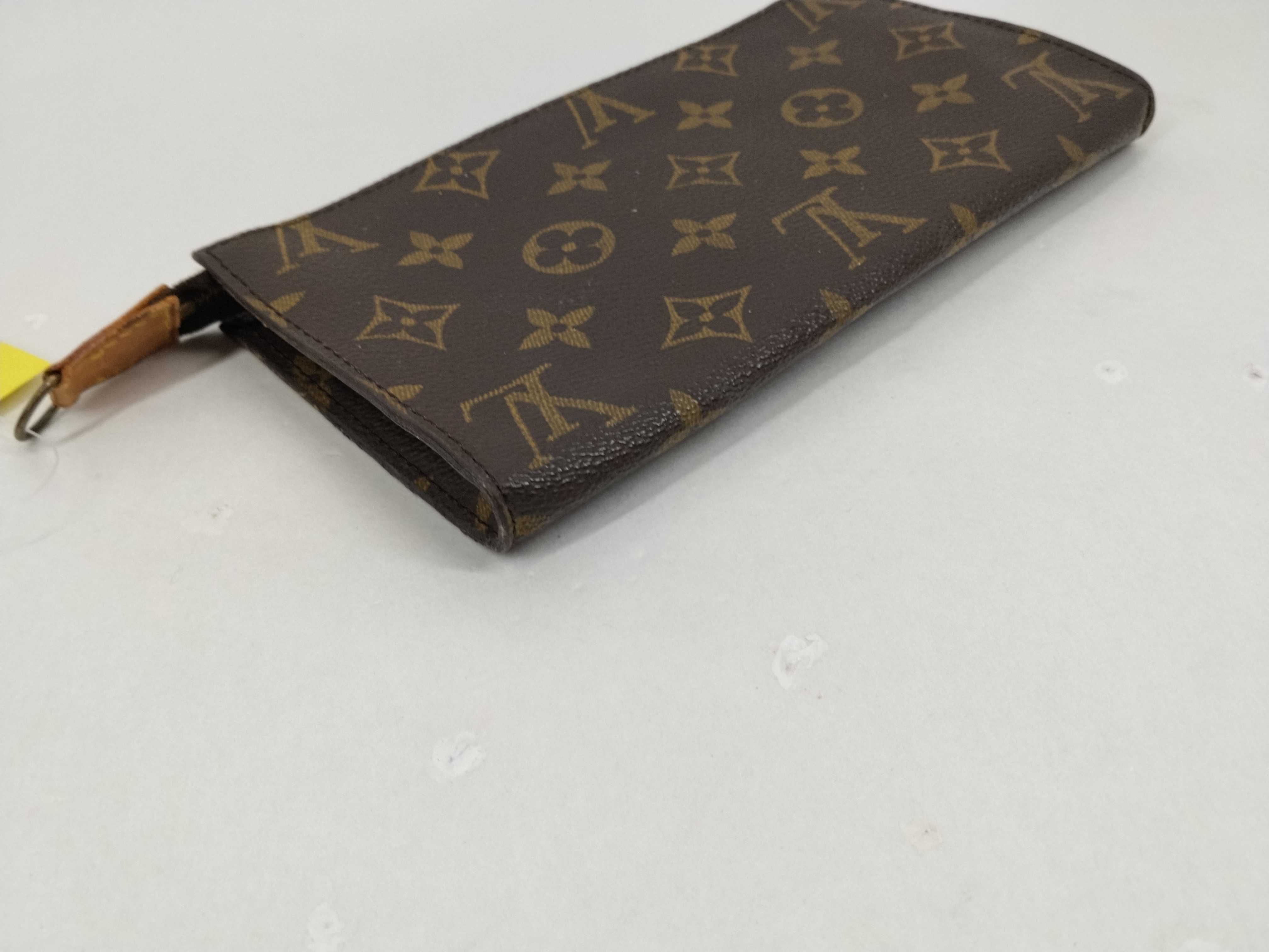 Monogram M47544 Pochette Toilette 19 Pouch — view 4