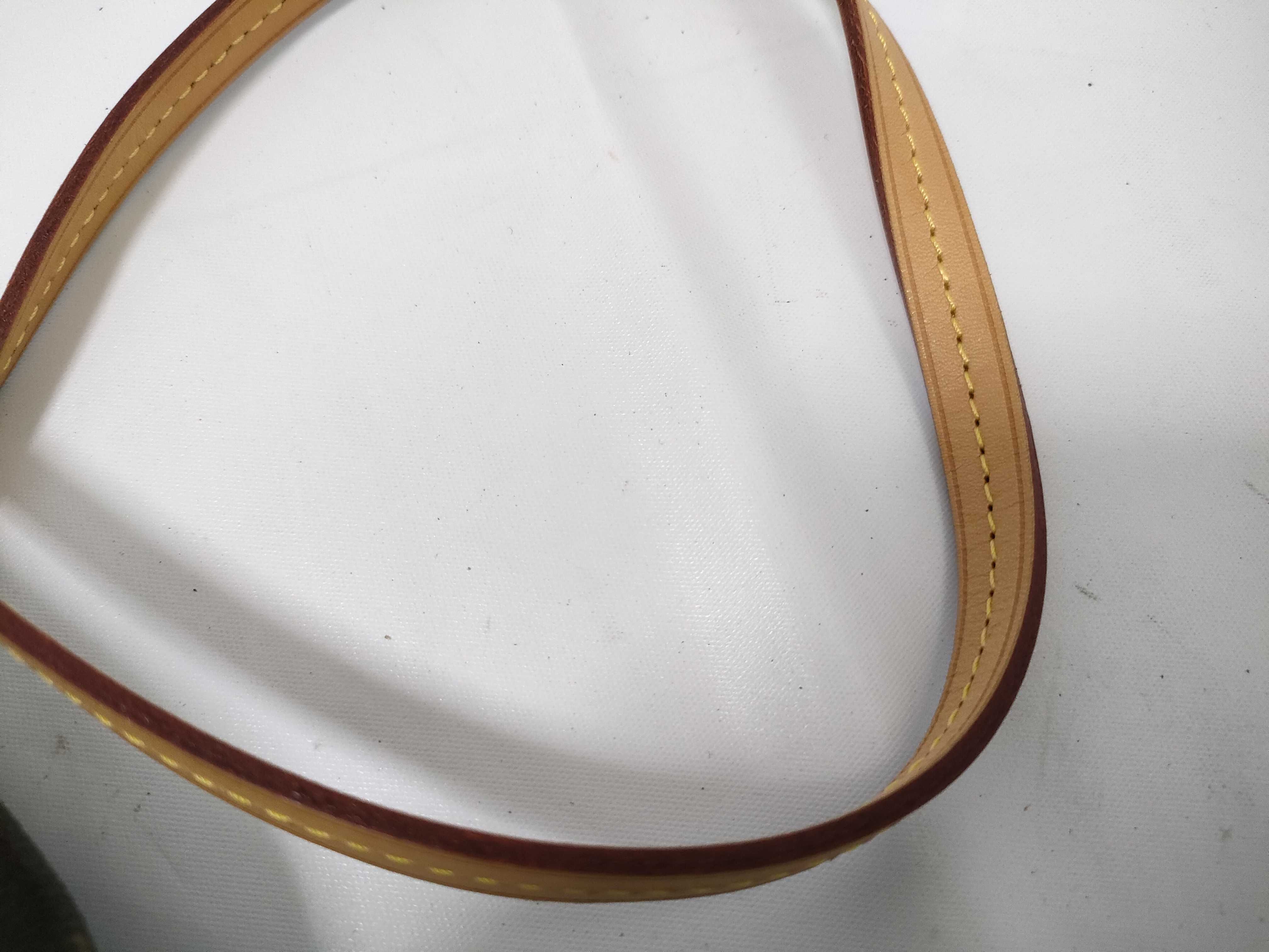Monogram M40718 Favorite MM Shoulder Bag — view 15