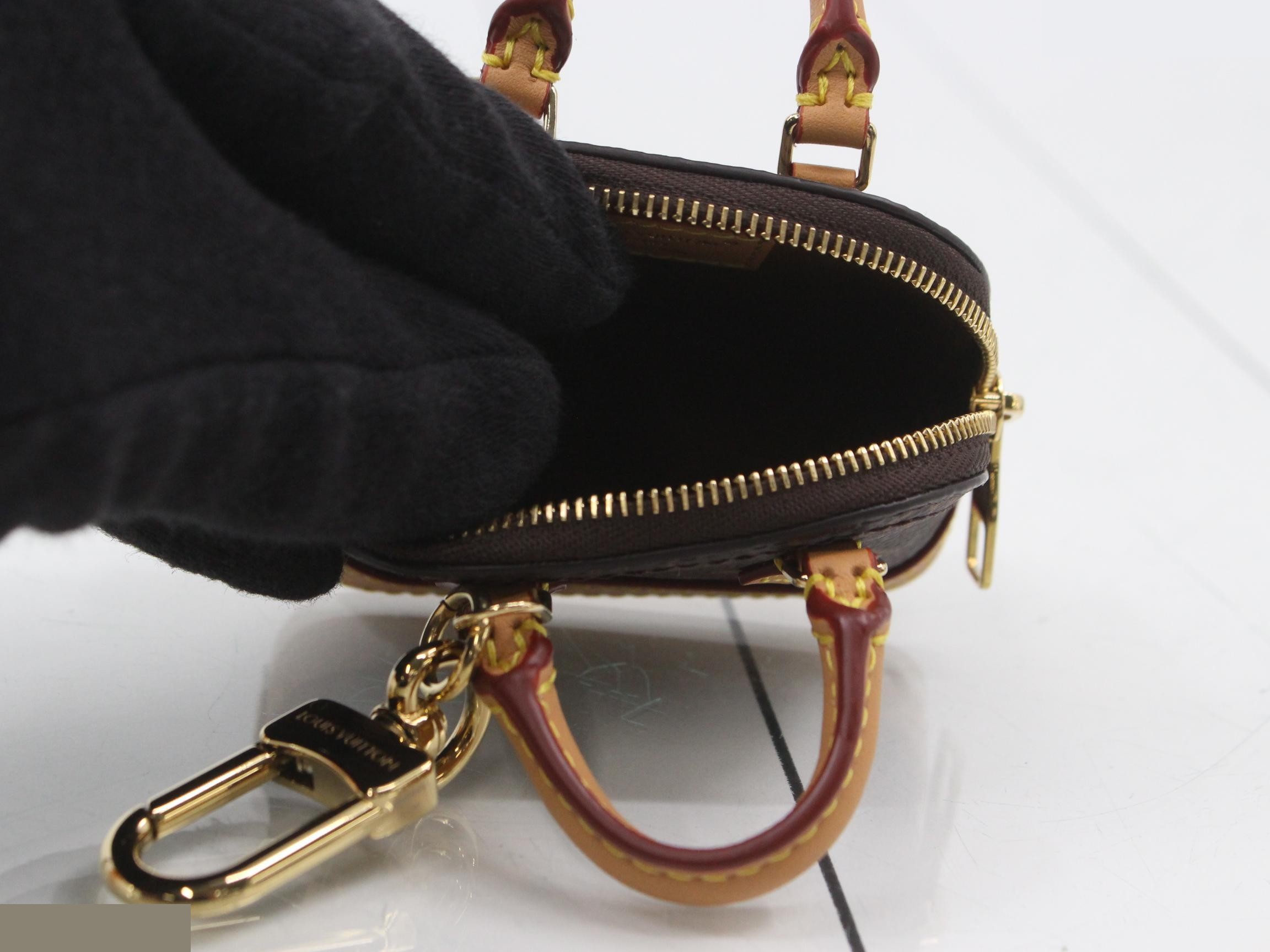 Bag Charm Microalma — view 4