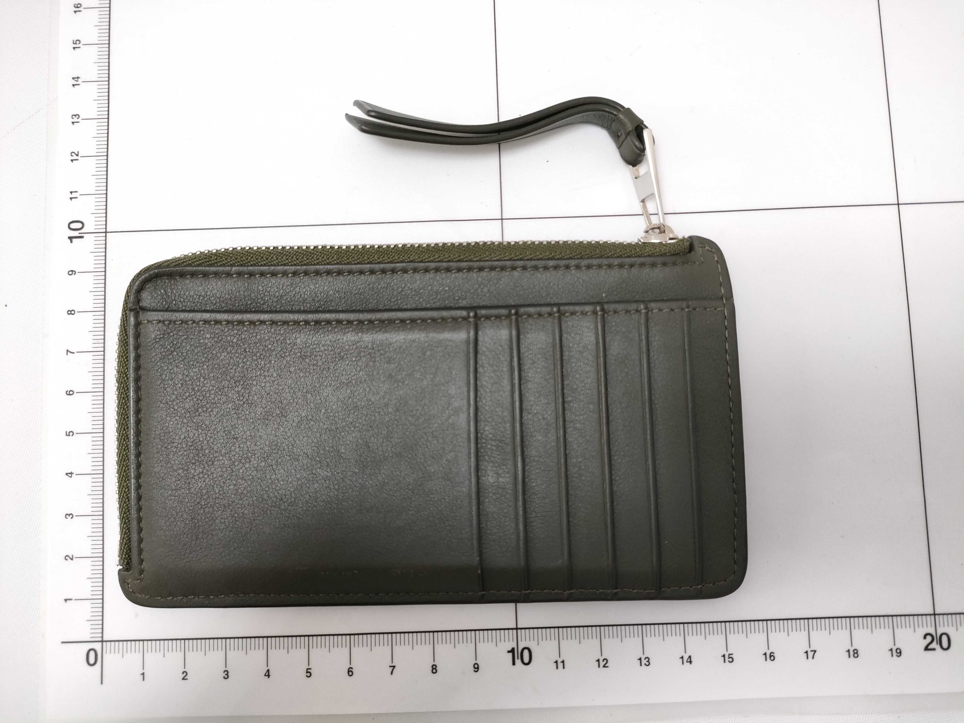 Anagram Puzzle Coin Case (Comes with box and dust bag) — view 2
