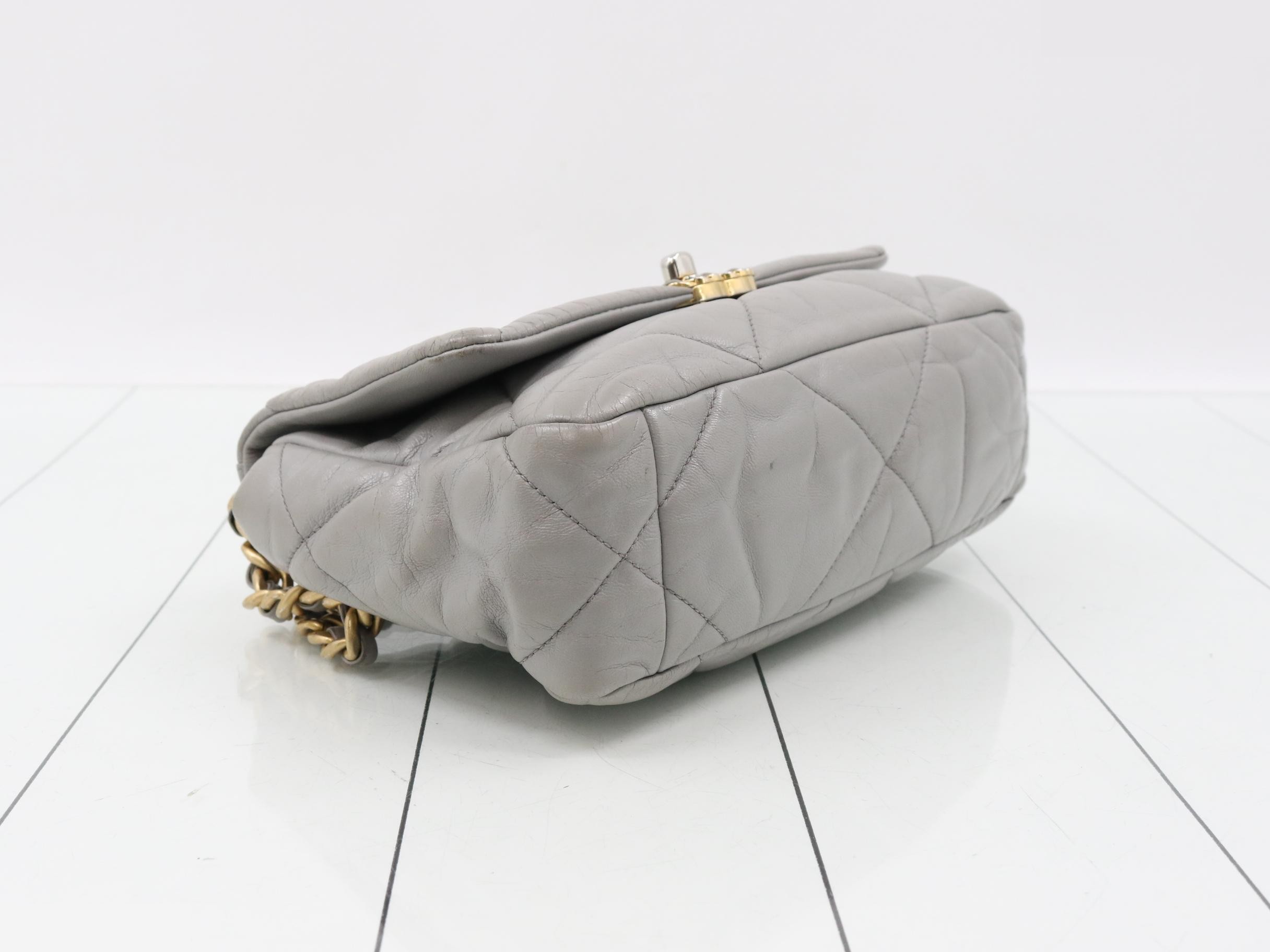 19, gray, gold and silver hardware, serial number 29. — view 5