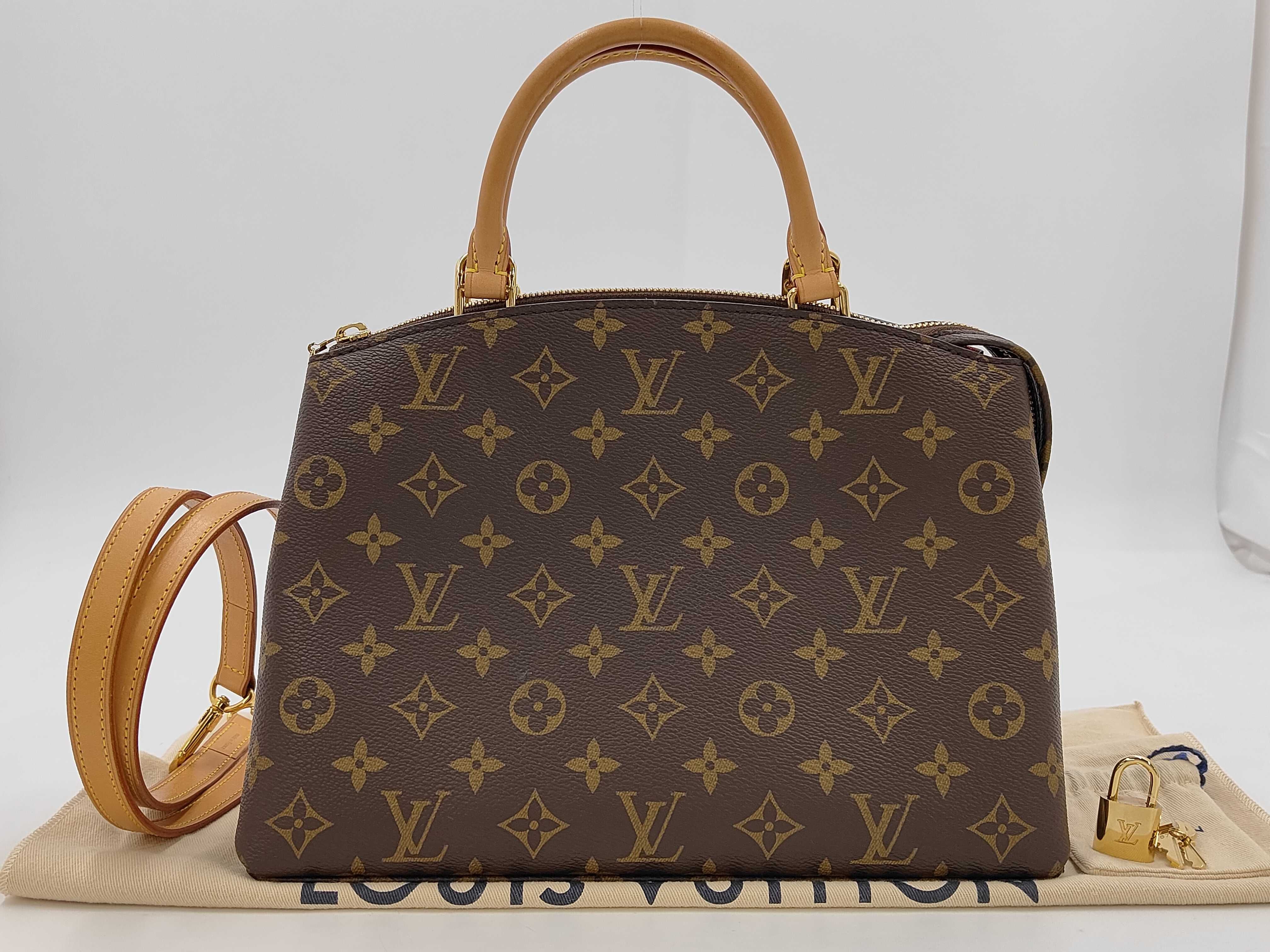 Monogram Petit Palais PM M45900 RFID verified. Includes key, padlock, and dust bag. Handbag.