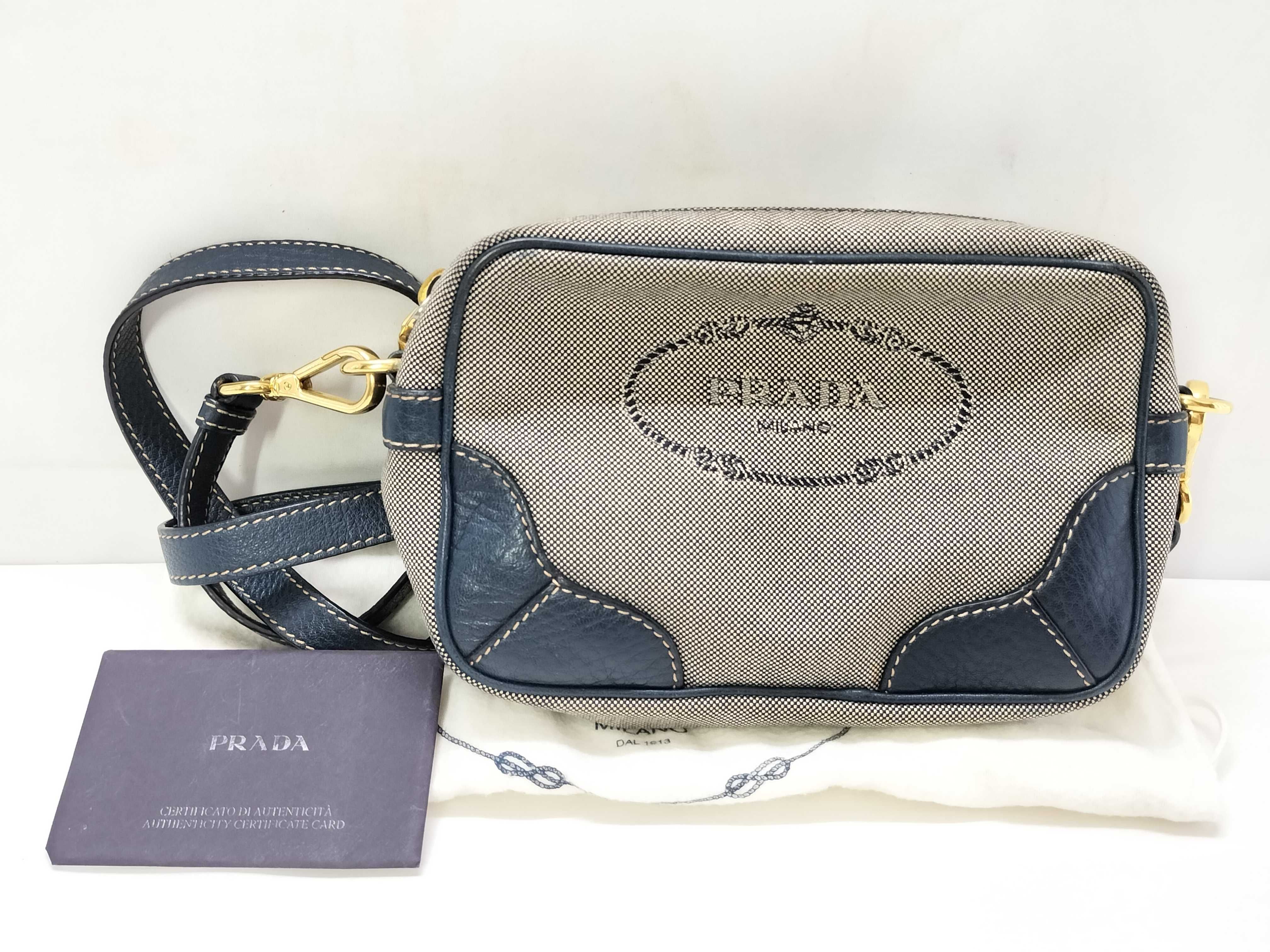 shoulder bag