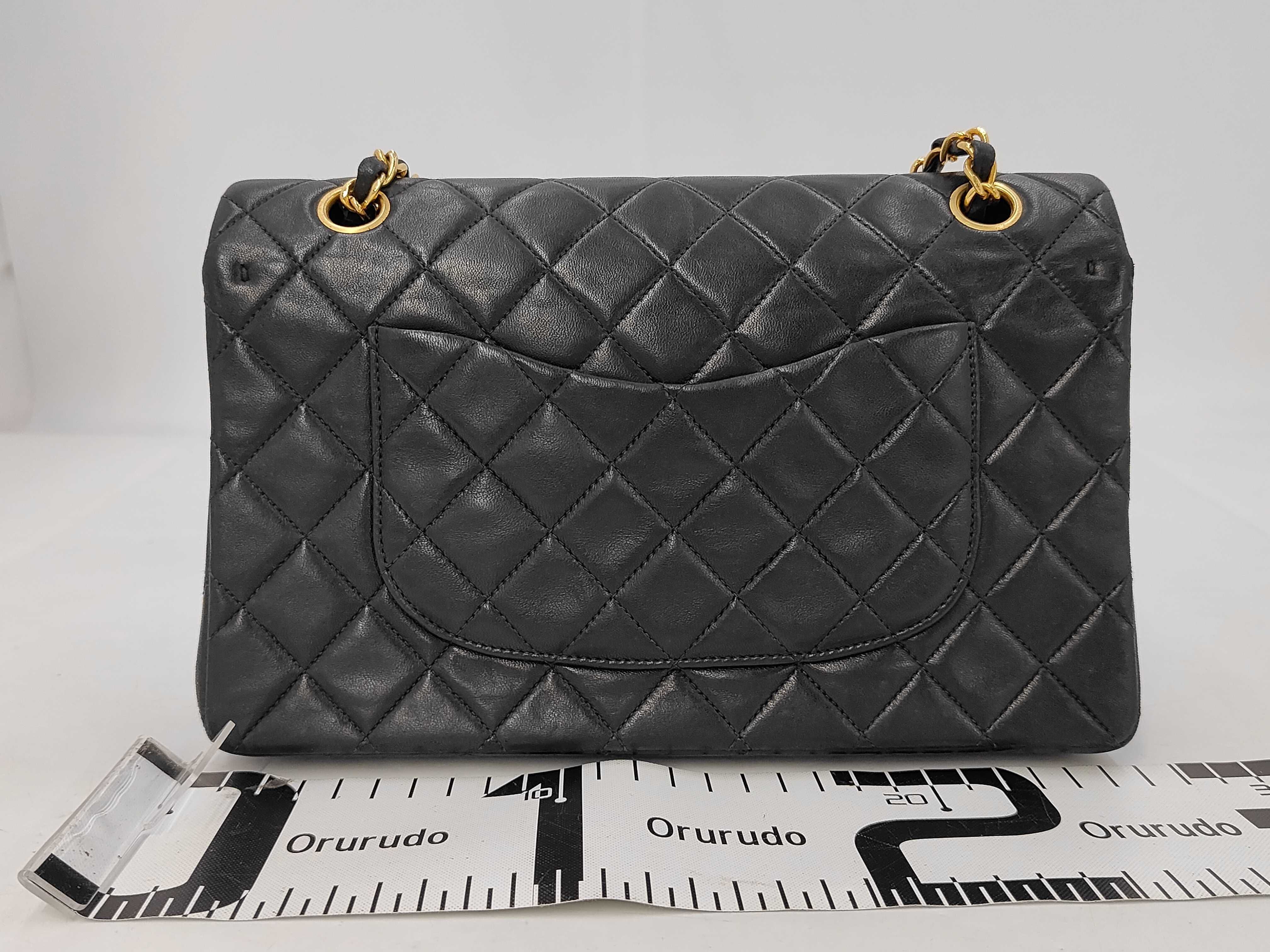 Lambskin Matelassé 25 Double Chain Double Flap Shoulder Bag (No Seal) — view 2