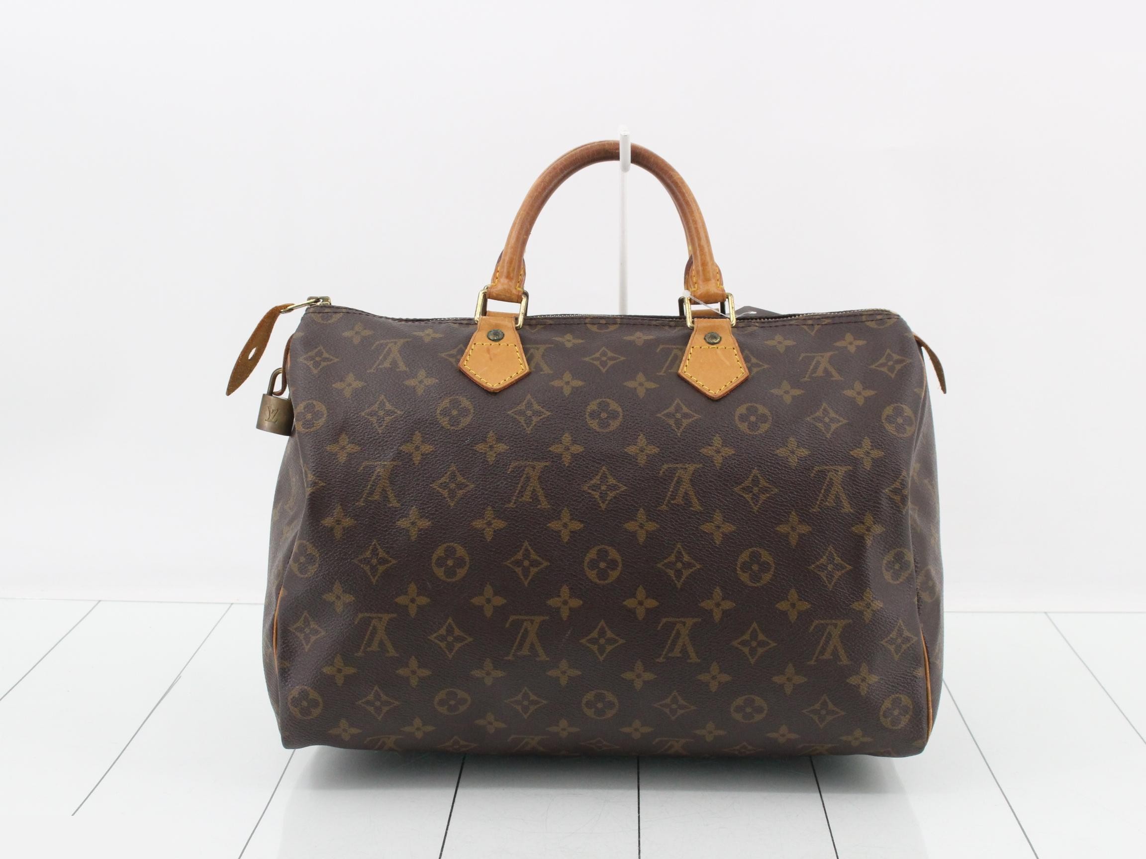 Speedy 35 — view 2