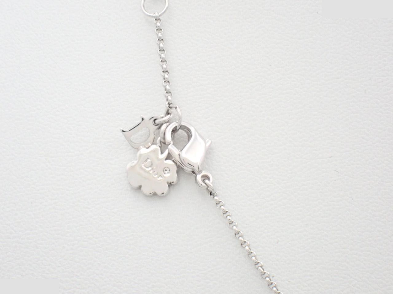 Other lines: Precious metals, necklaces, pendants, chain approximately 46cm. — view 2