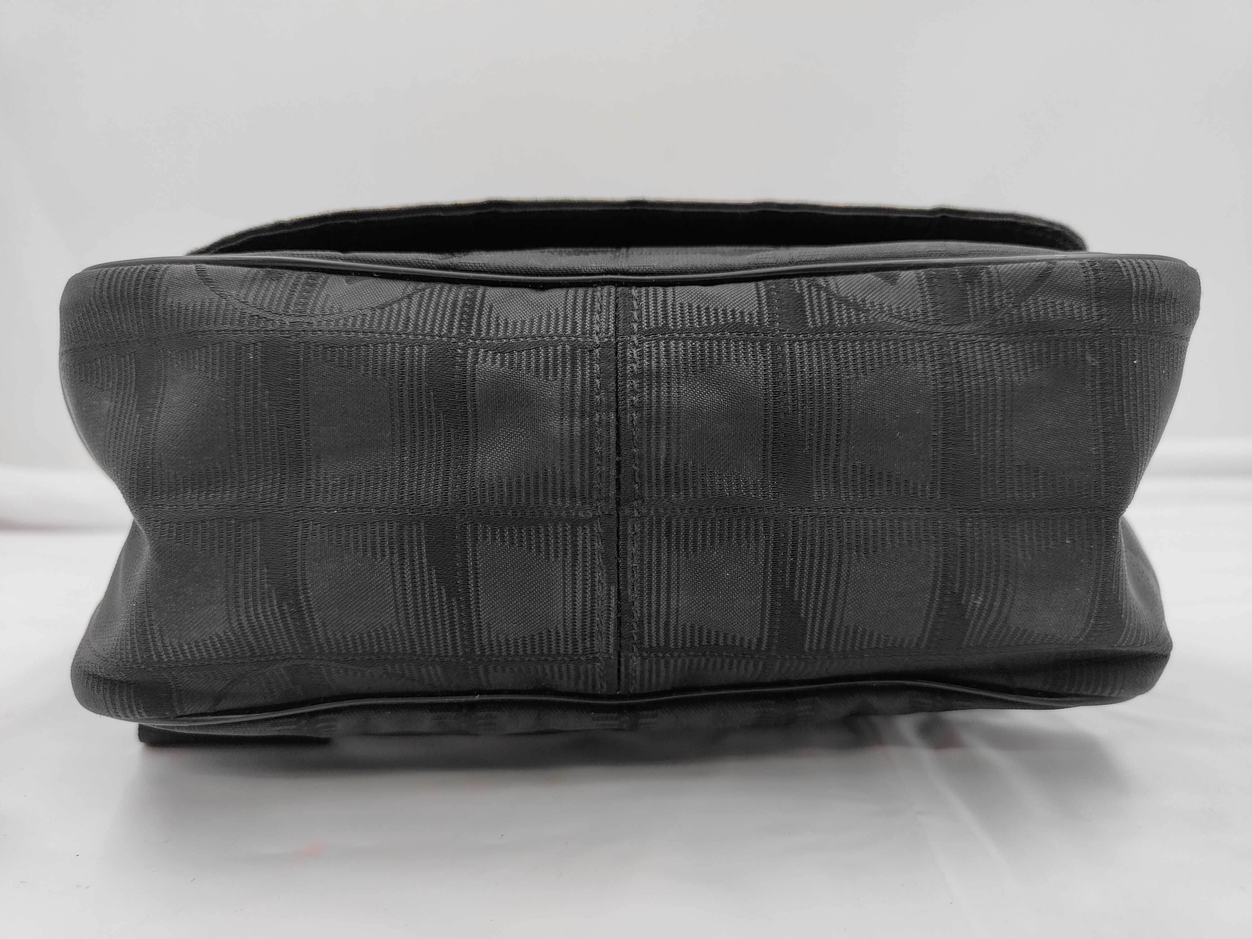 New Travel Line Shoulder Bag — view 7