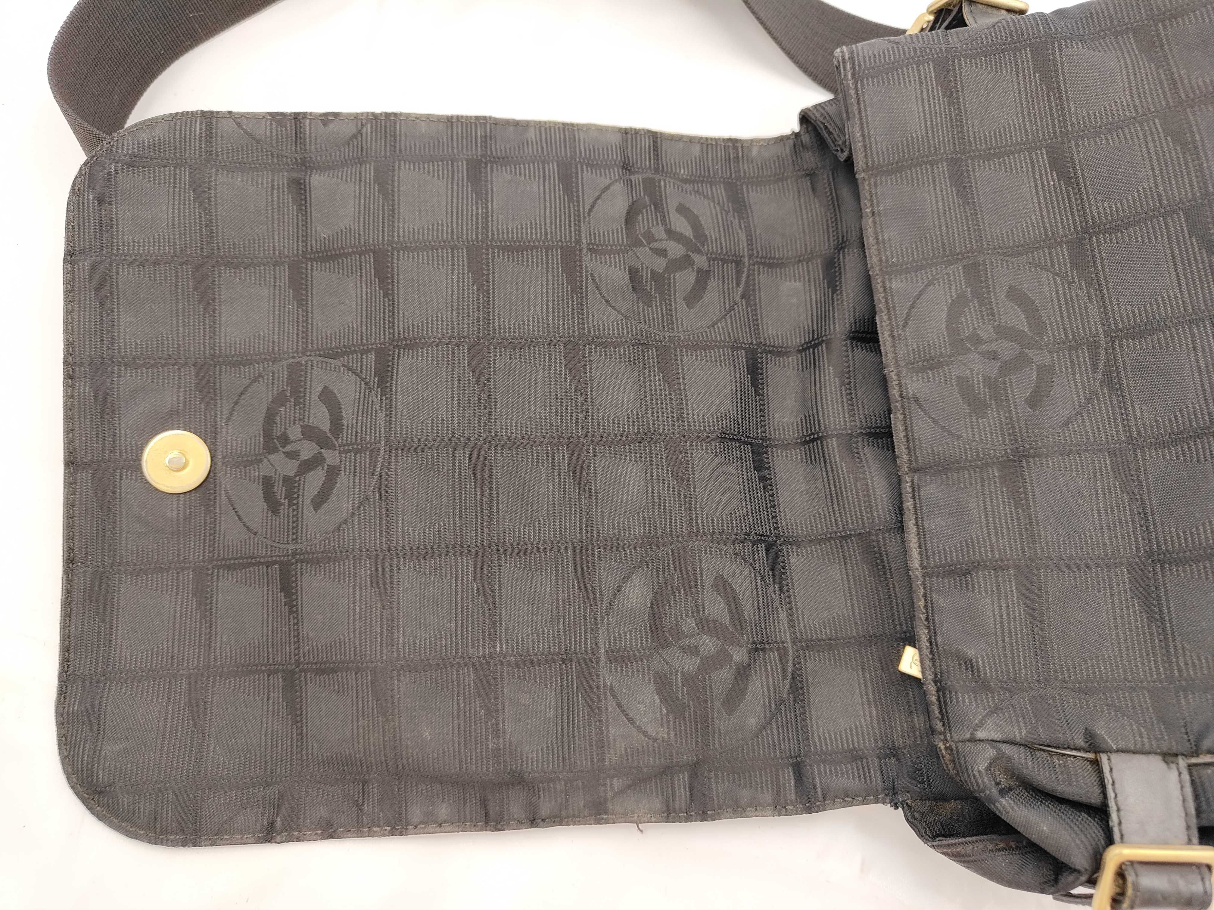 New Travel Line Shoulder Bag — view 8