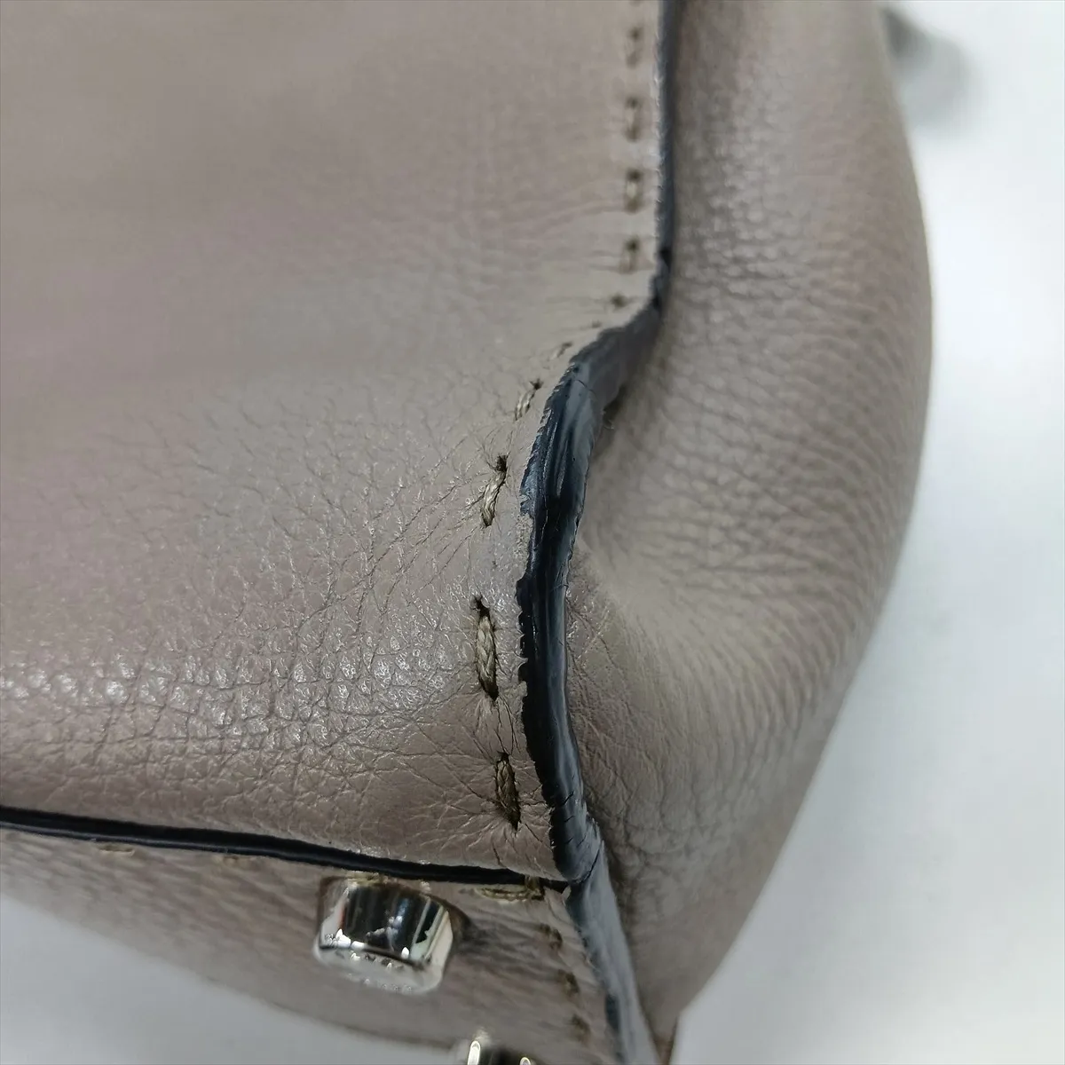 Peekaboo Regular Selleria Leather 2-Way Handbag, Beige, 8BN290 — view 12