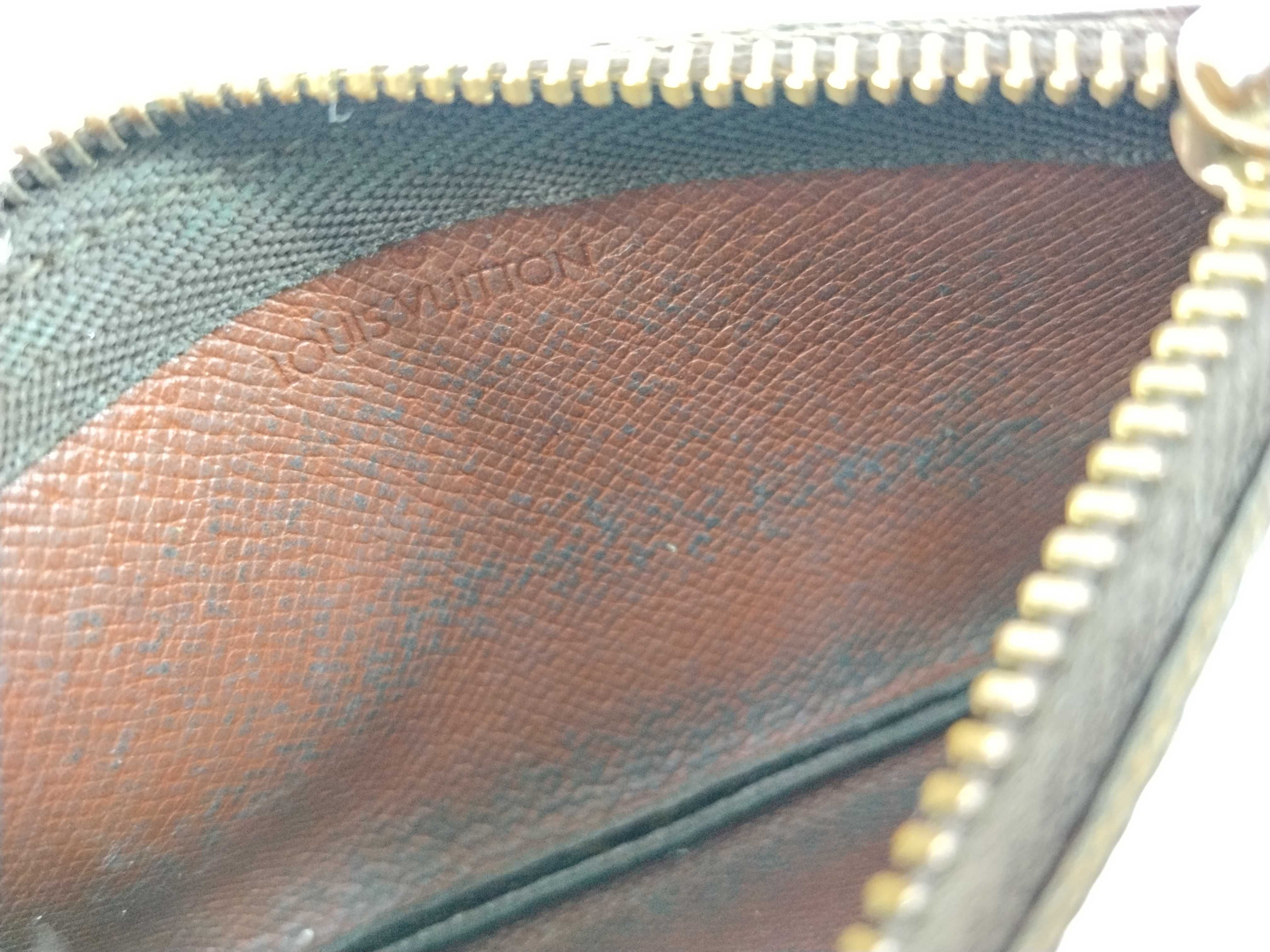 Monogram Louis Vuitton Monogram Pochette Clé Coin Case M62650 Coin Case — view 10