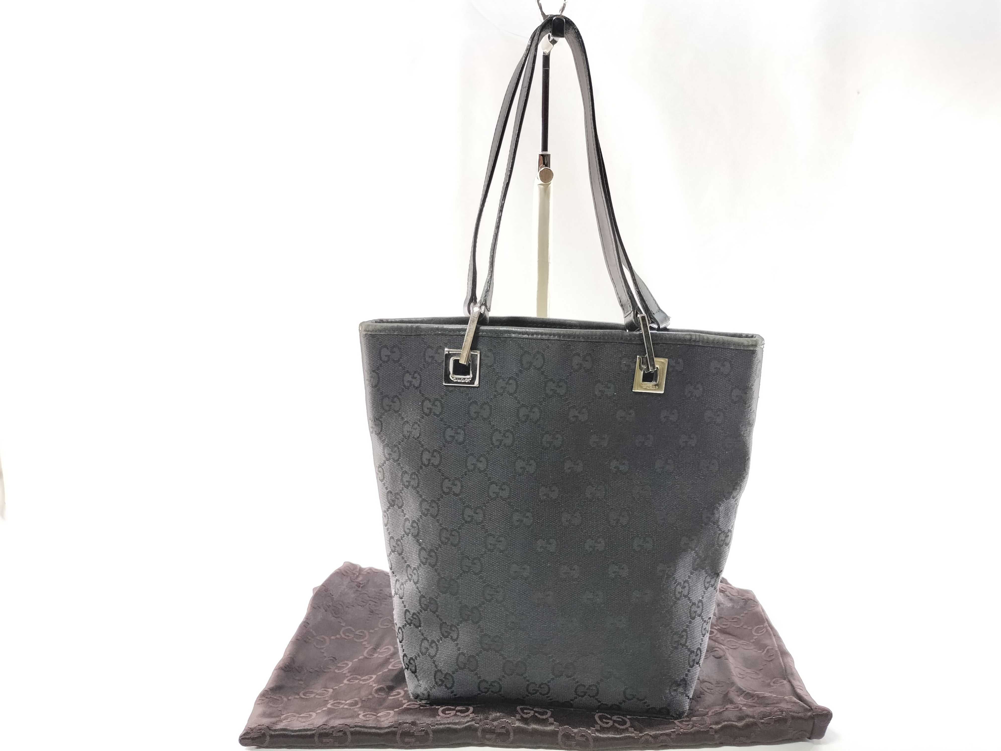 GG Canvas 2404 Tote Bag