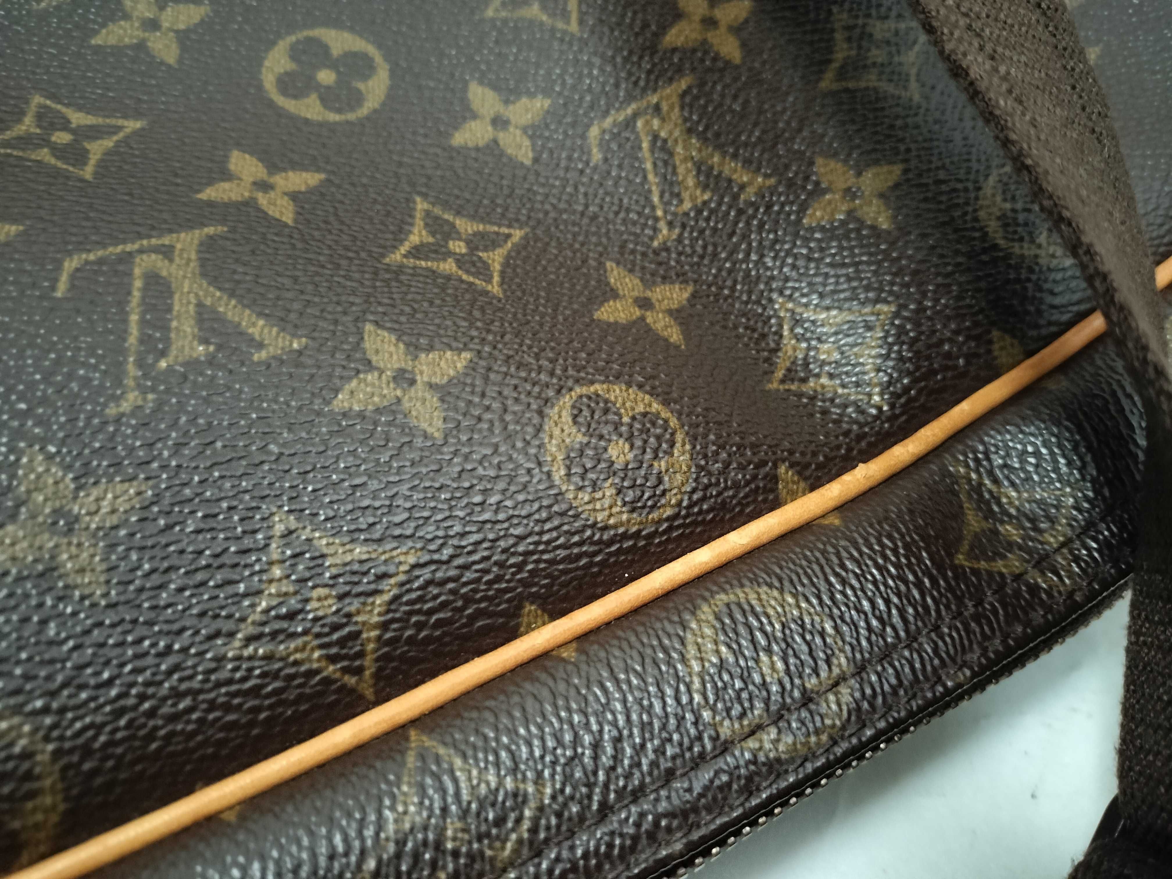 Monogram Reporter GM M45252 SP1021 Shoulder Bag — view 15