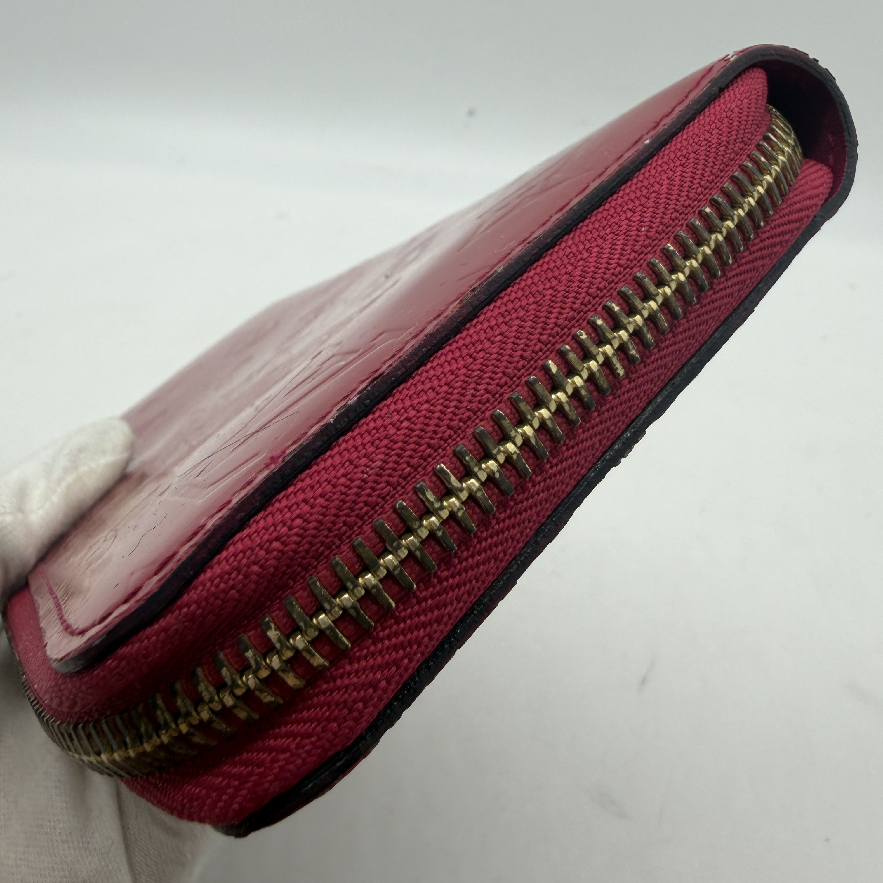 wallet — view 5