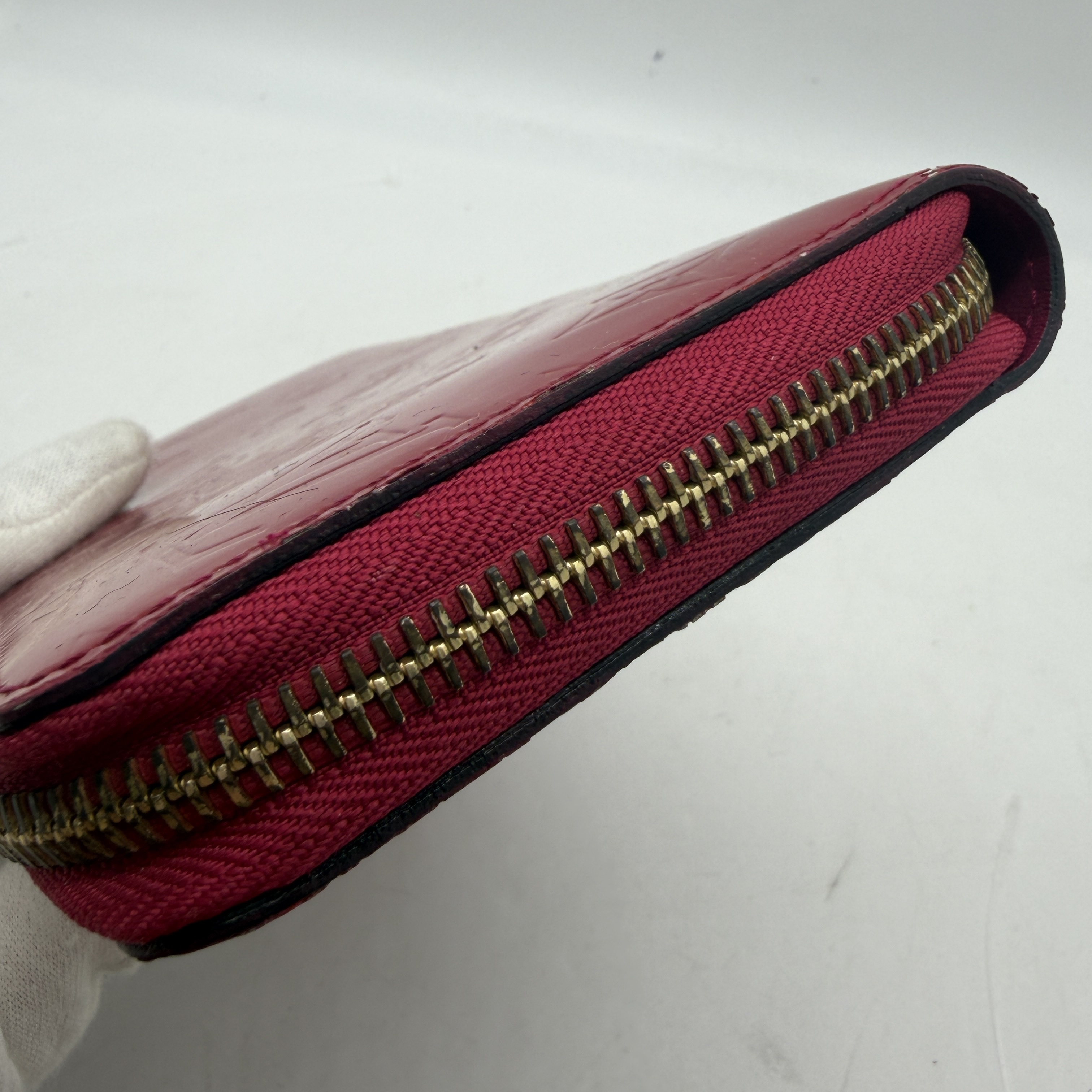 wallet — view 6
