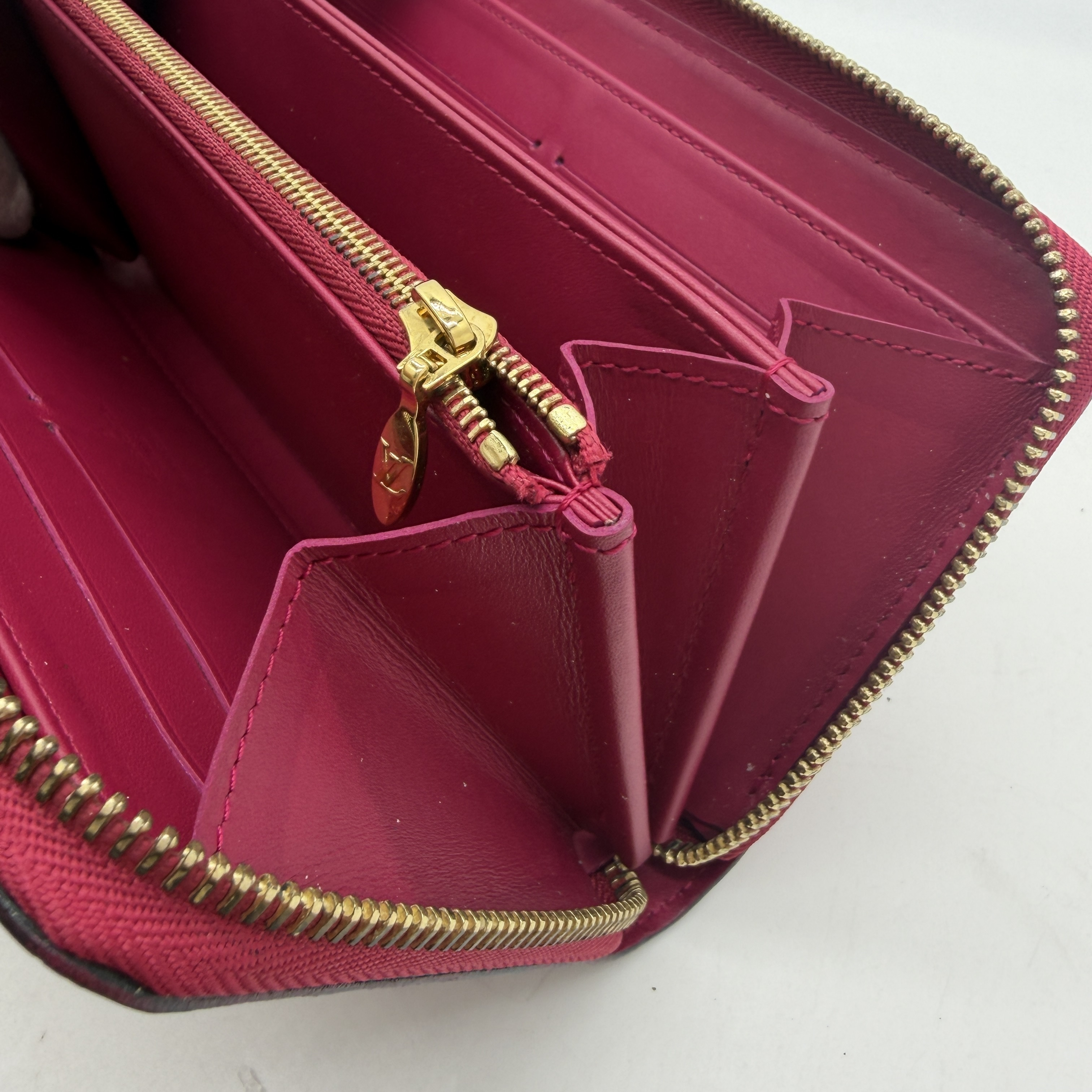 wallet — view 7