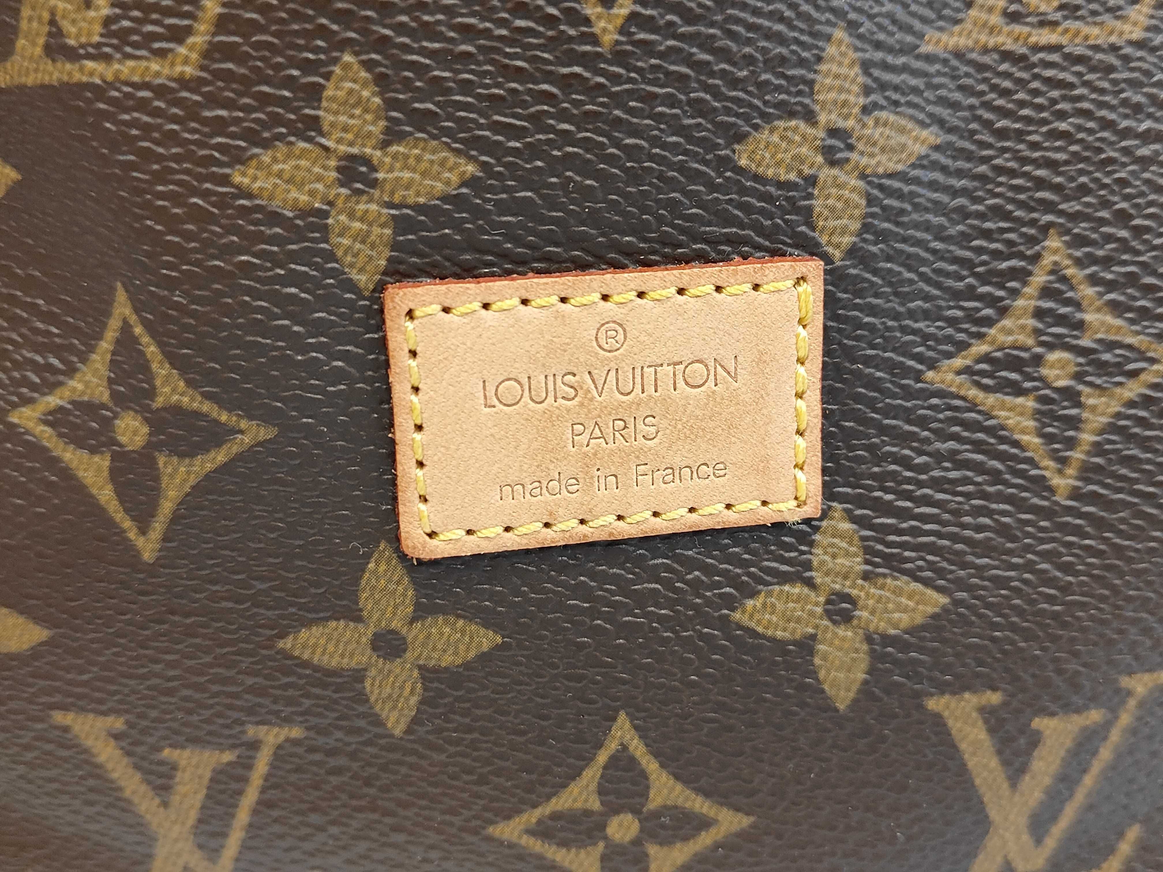 Monogram Saumur 30 Shoulder Bag — view 11